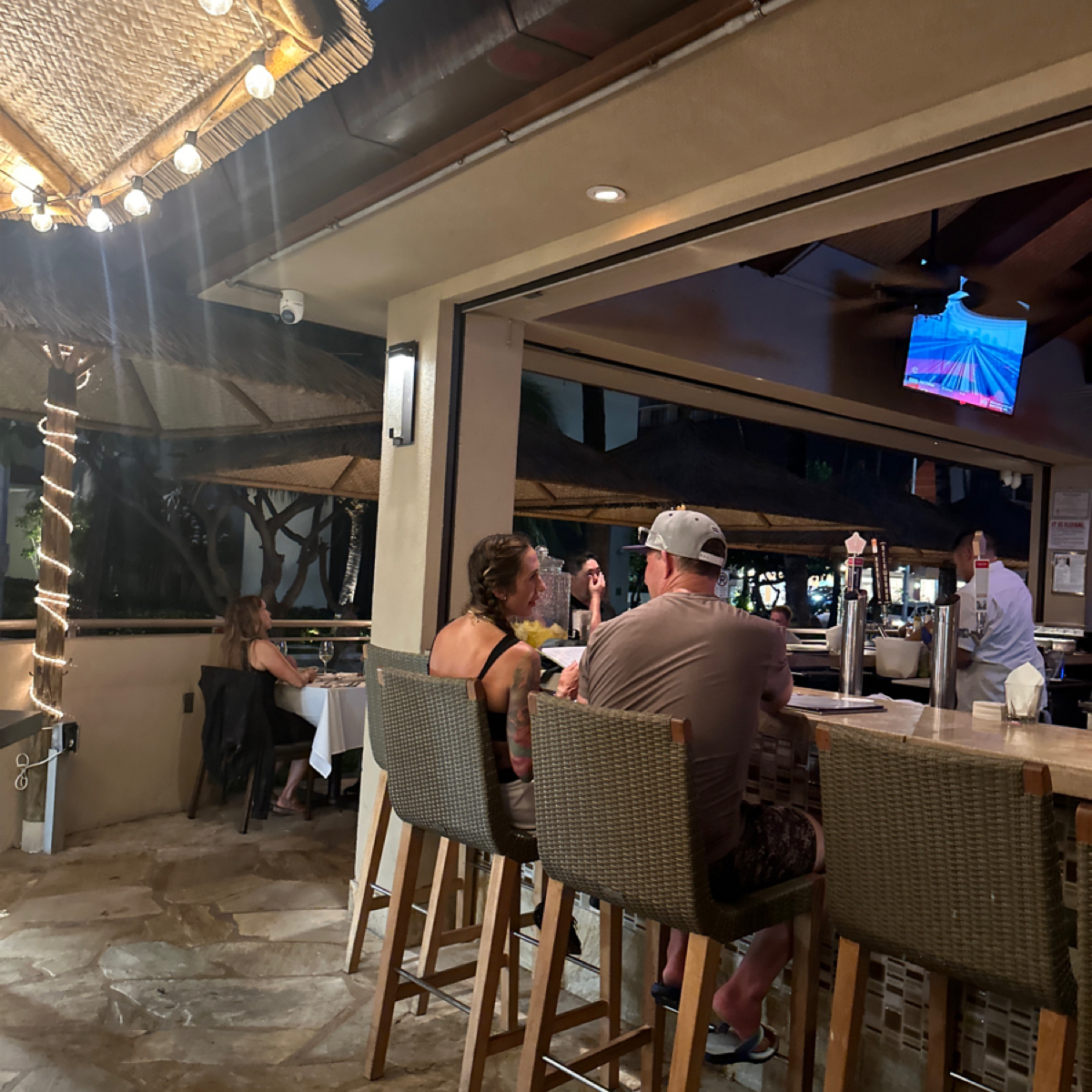Vibe image of Roy&#39;s Waikiki:  shot by DeniseWang
