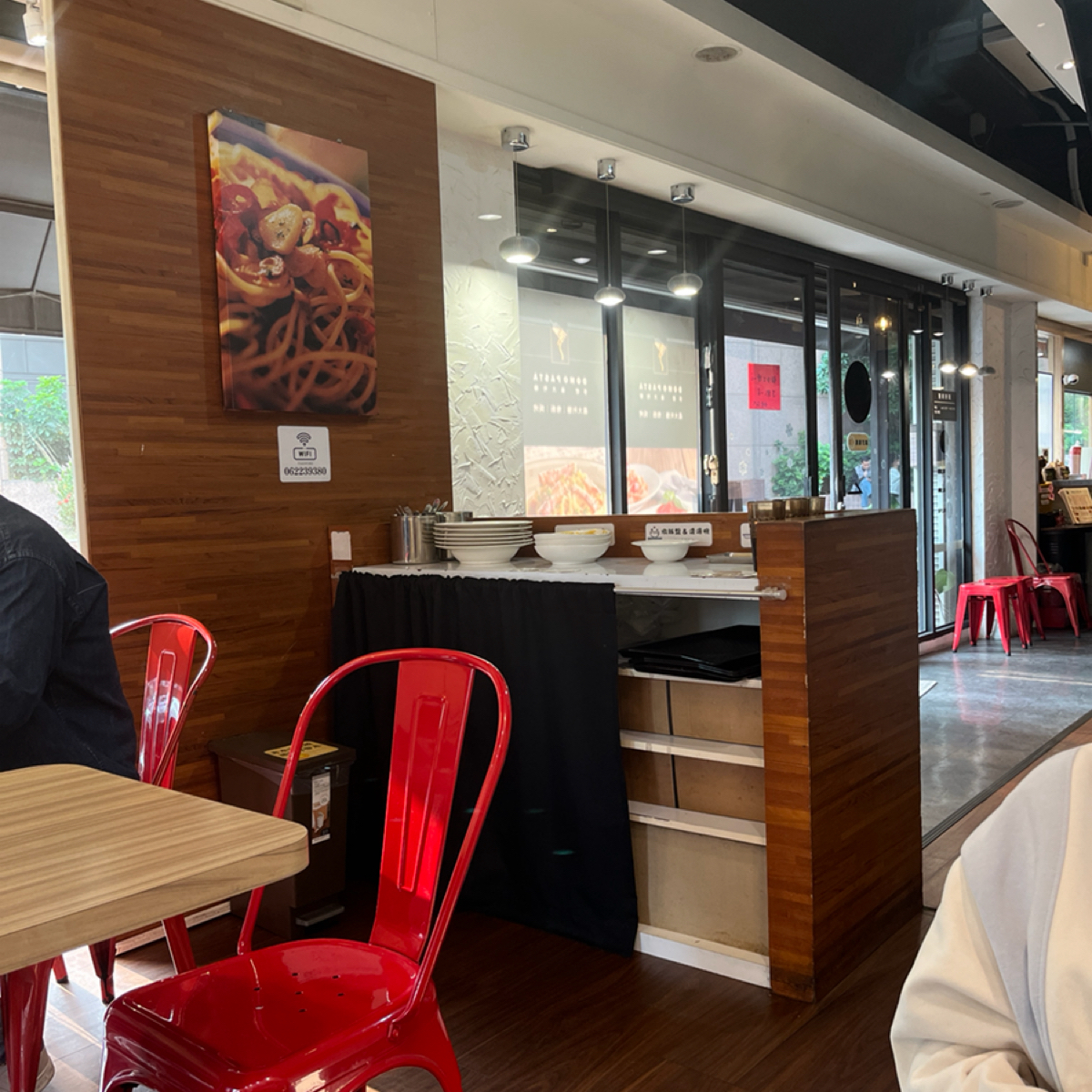 Domo pasta 台南民族店 の雰囲気の写真： by劉 