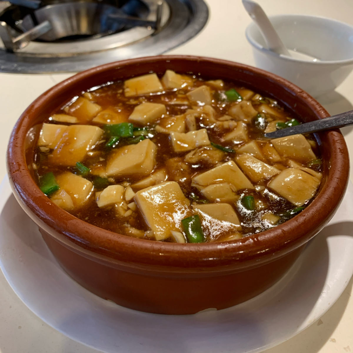 Meal image of 雞家莊 本店: 「雞家豆腐」非常適合配飯，豆腐尤其入味，非常難得，整道菜餚渾然一體。 shot by Food Scouter