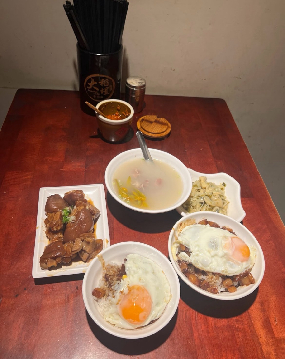 大稻埕魯肉飯 のレストランの写真： byLESTER 
