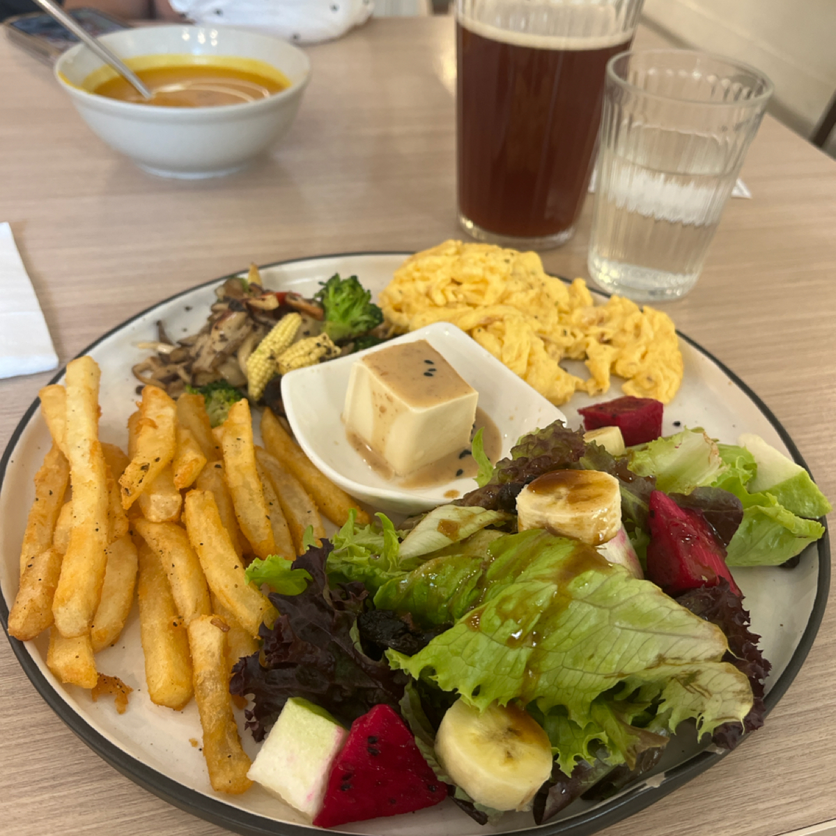 Meal image of 在廚房蔬食料理: 松露時蔬歐姆蛋 shot by Qoo