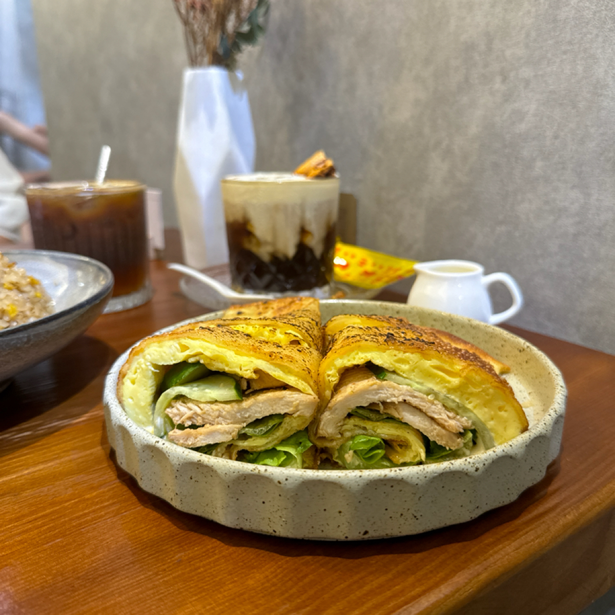 Meal image of LOWCA勞咖早午餐:  shot by 安蕎