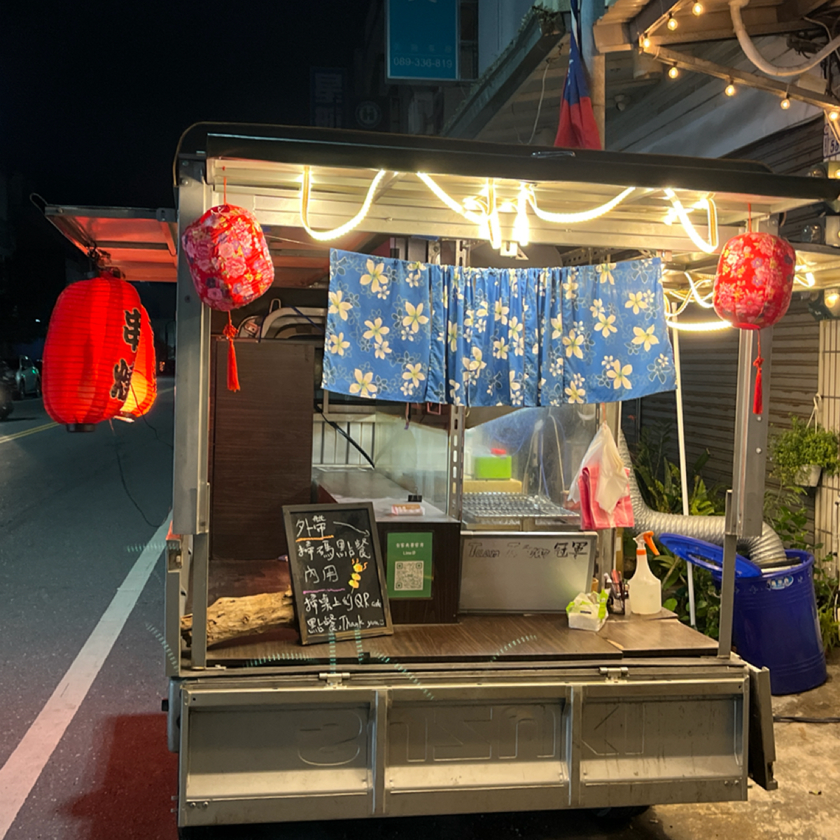 Vibe image of 台客夫妻串燒店:  shot by Yo