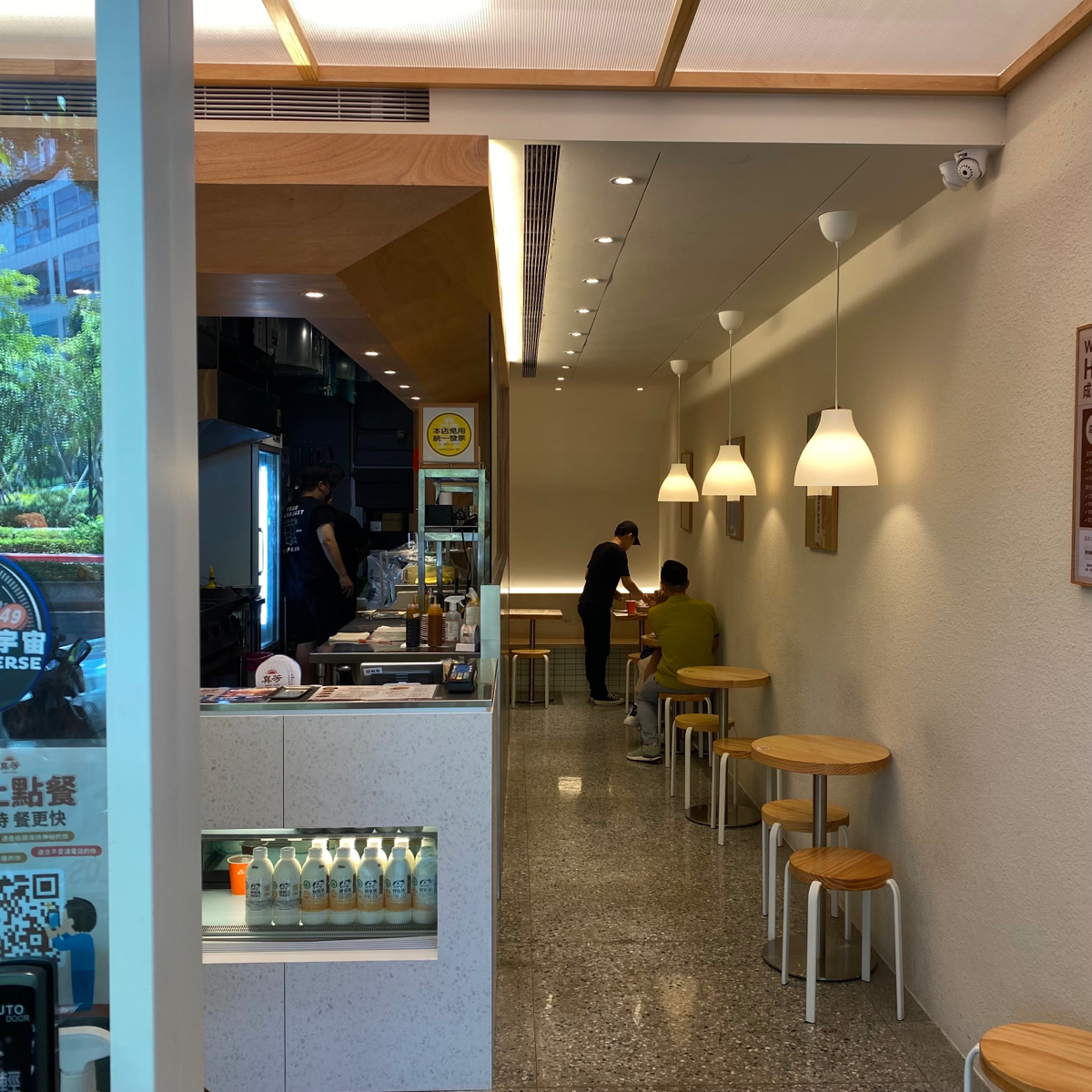 真芳碳烤吐司 內湖店 的外觀氛圍圖片： 由小羊的食記 JFGT 拍攝