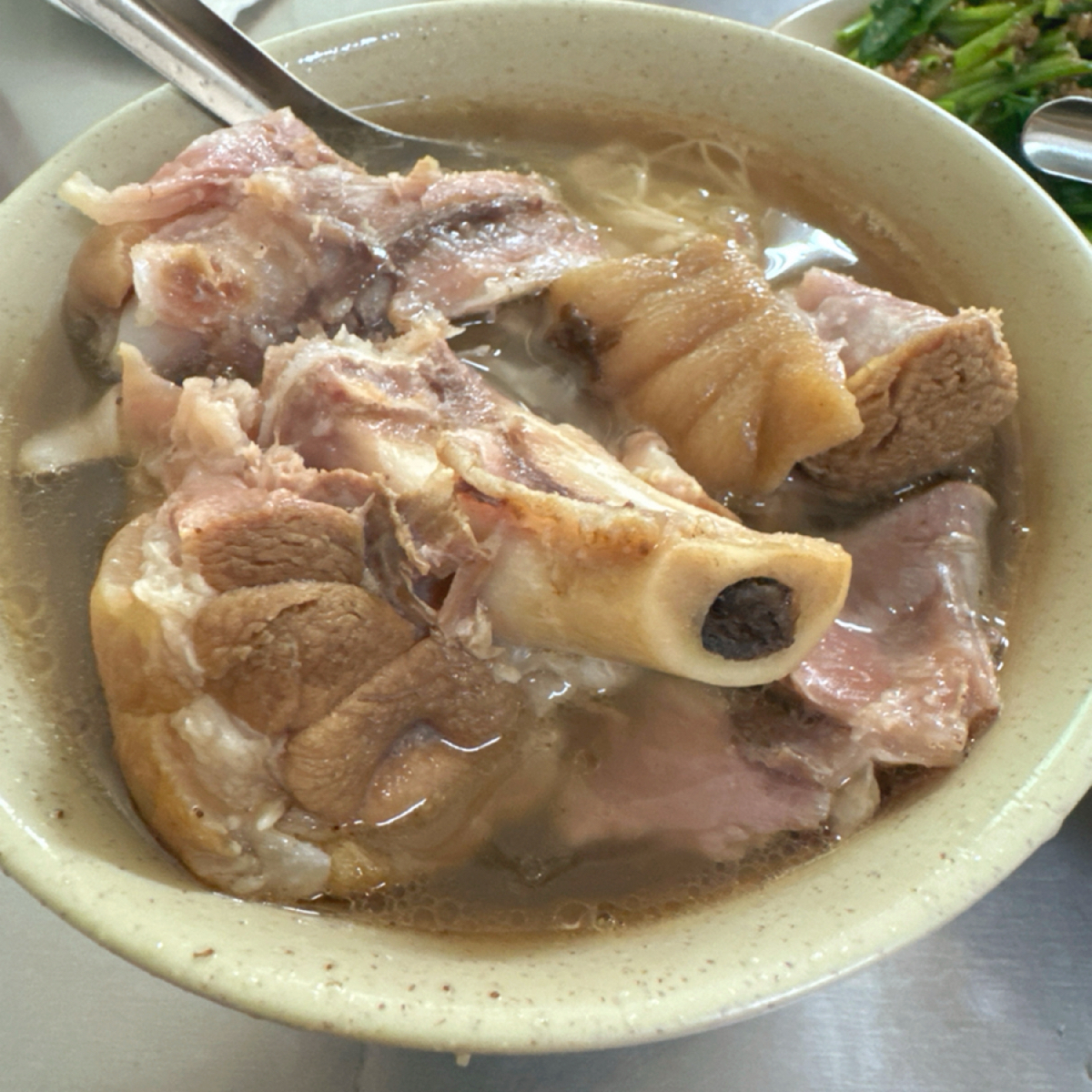 南屯豬腳麵線 在 Fooday 美食社群 | 找餐廳不踩雷，最真實的美食 App