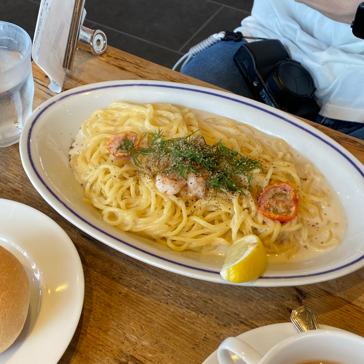 Meal image of アフタヌーンティー・ラブアンドテーブル 表参道: ▪️Shrimp &amp; Dill, Cream Sauce ¥1210
▫️附麵包 shot by 阿鈴s食