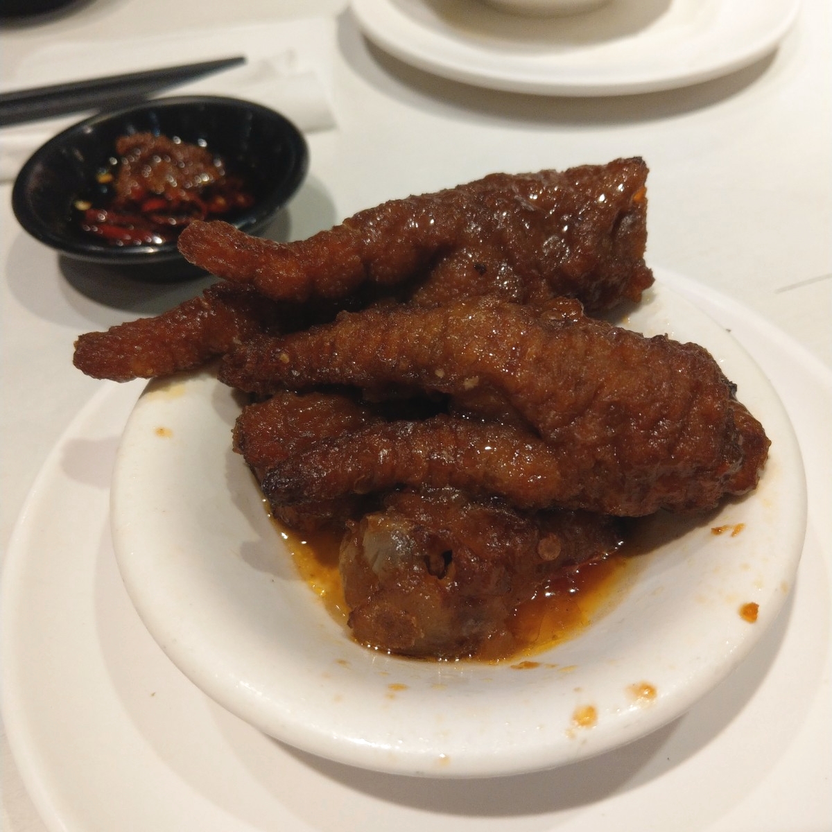 Meal image of 1976道地香港美食: 豉汁悶鳳爪 $100
大約是3-4隻的量 有骨頭
考慮到價格 不特別推薦 shot by IN老師