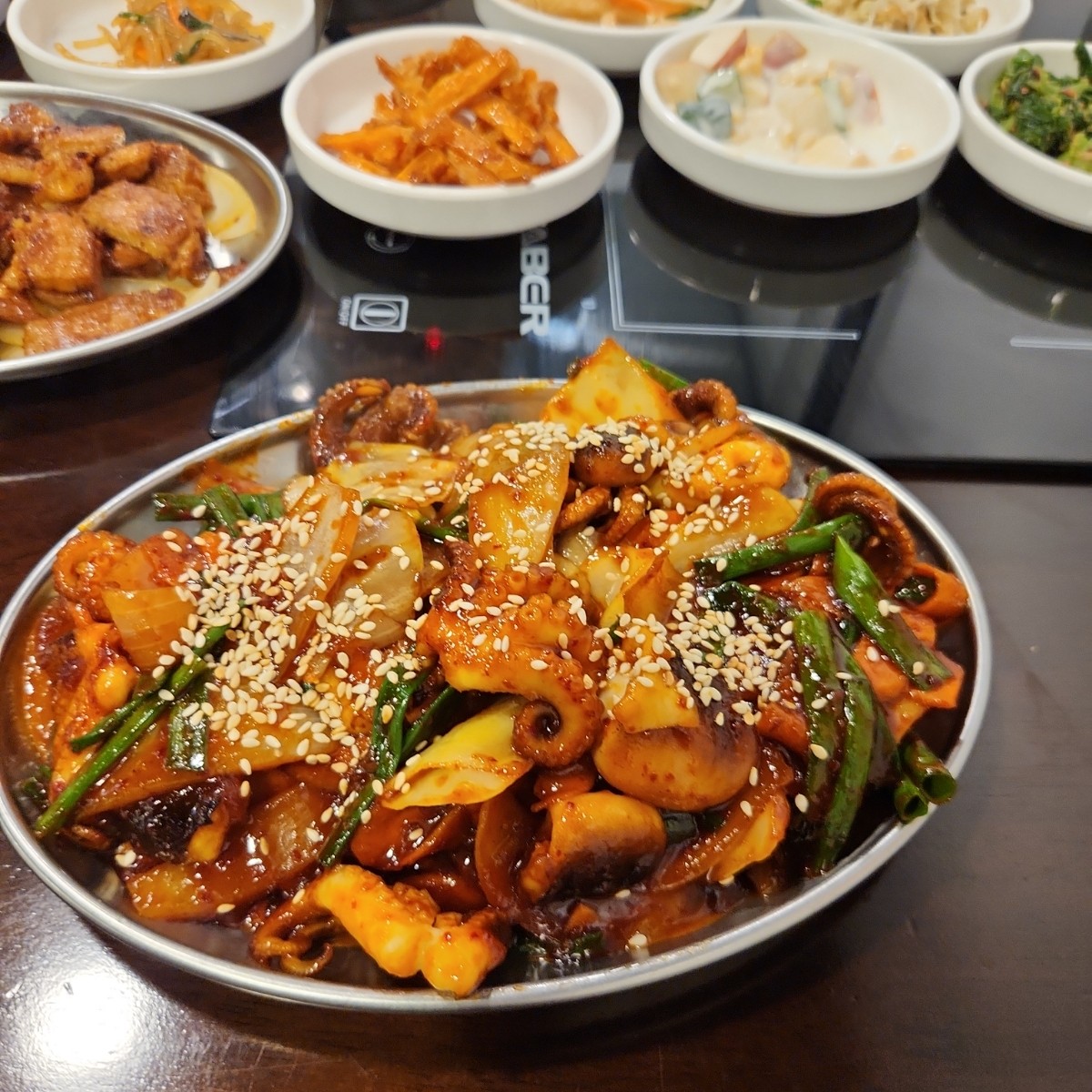 Meal image of Mongtang Sunway Giza: baby octopus shot by blacktaiko