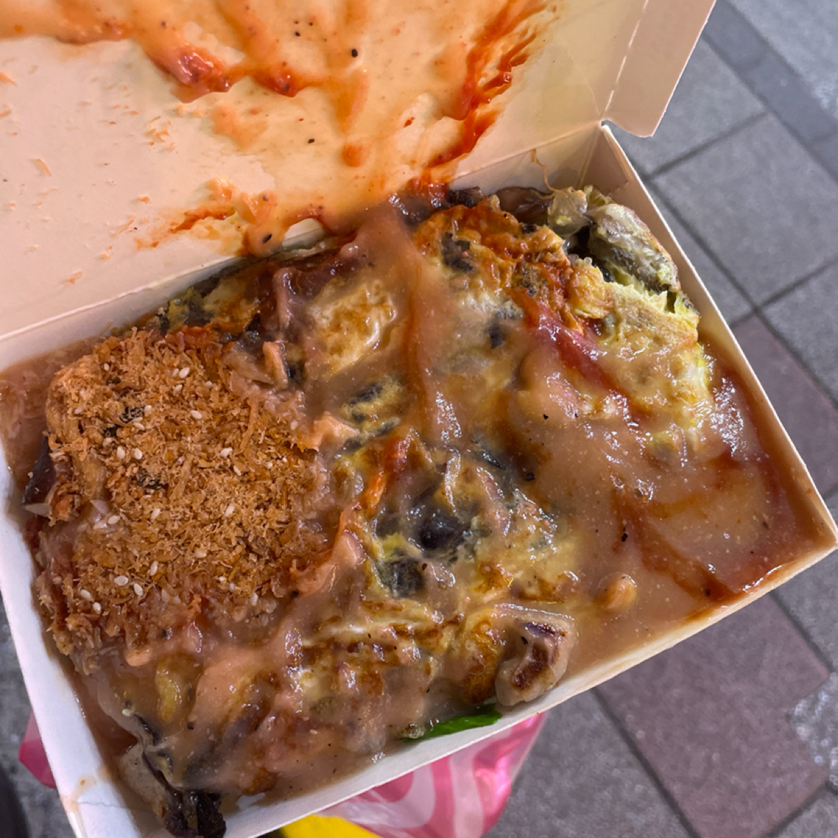 素之舖 の雰囲気の写真：外帶 蚵仔煎蓋飯 by沛 