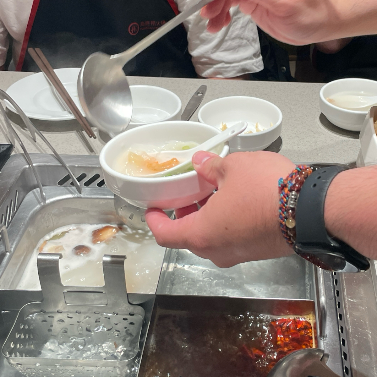 海底撈火鍋 高雄大遠百店 的外觀氛圍圖片： 由HIH J 拍攝