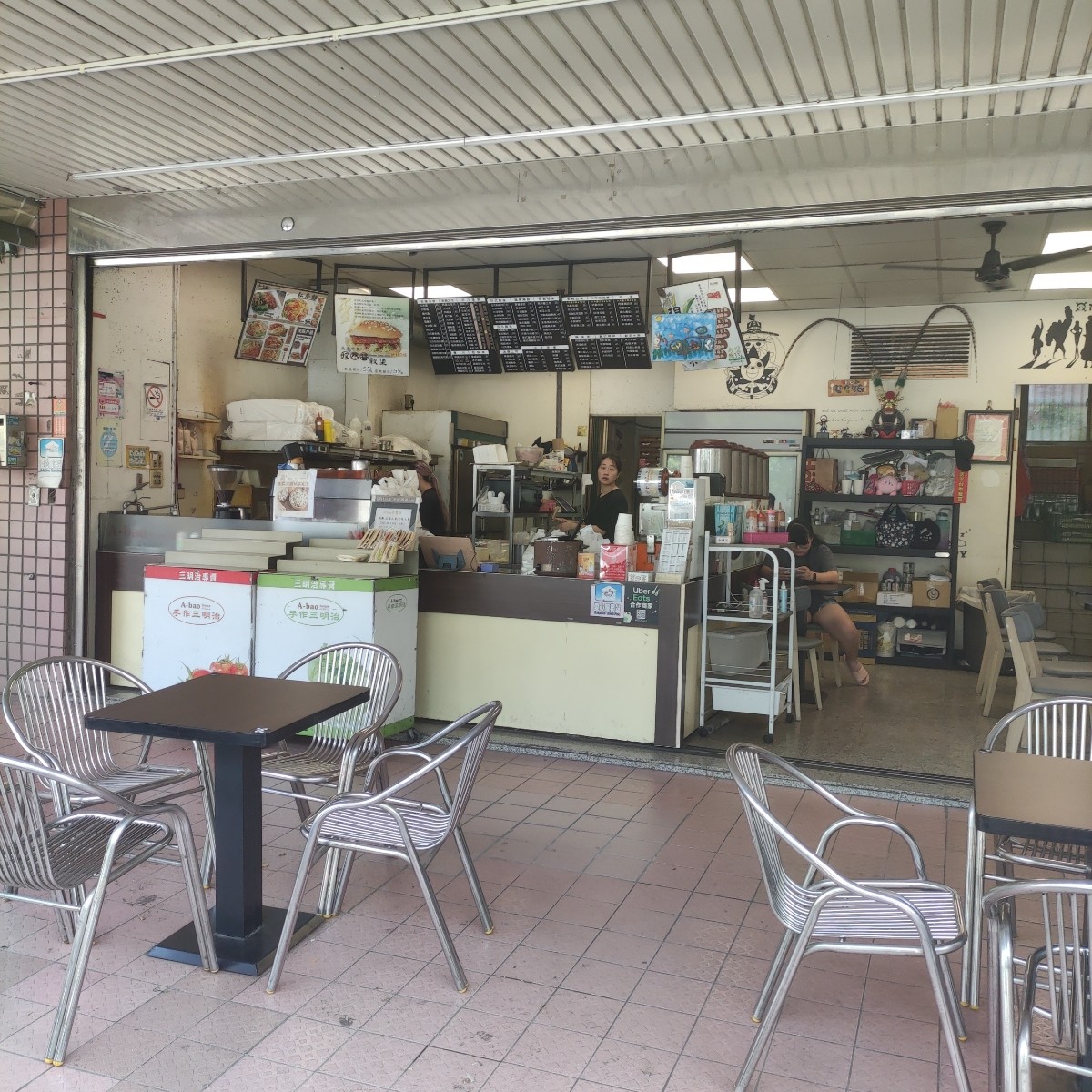 A-Bao Hosue晨食館頭份信東店 的外觀氛圍圖片：店家外觀 由FoodieShare 拍攝