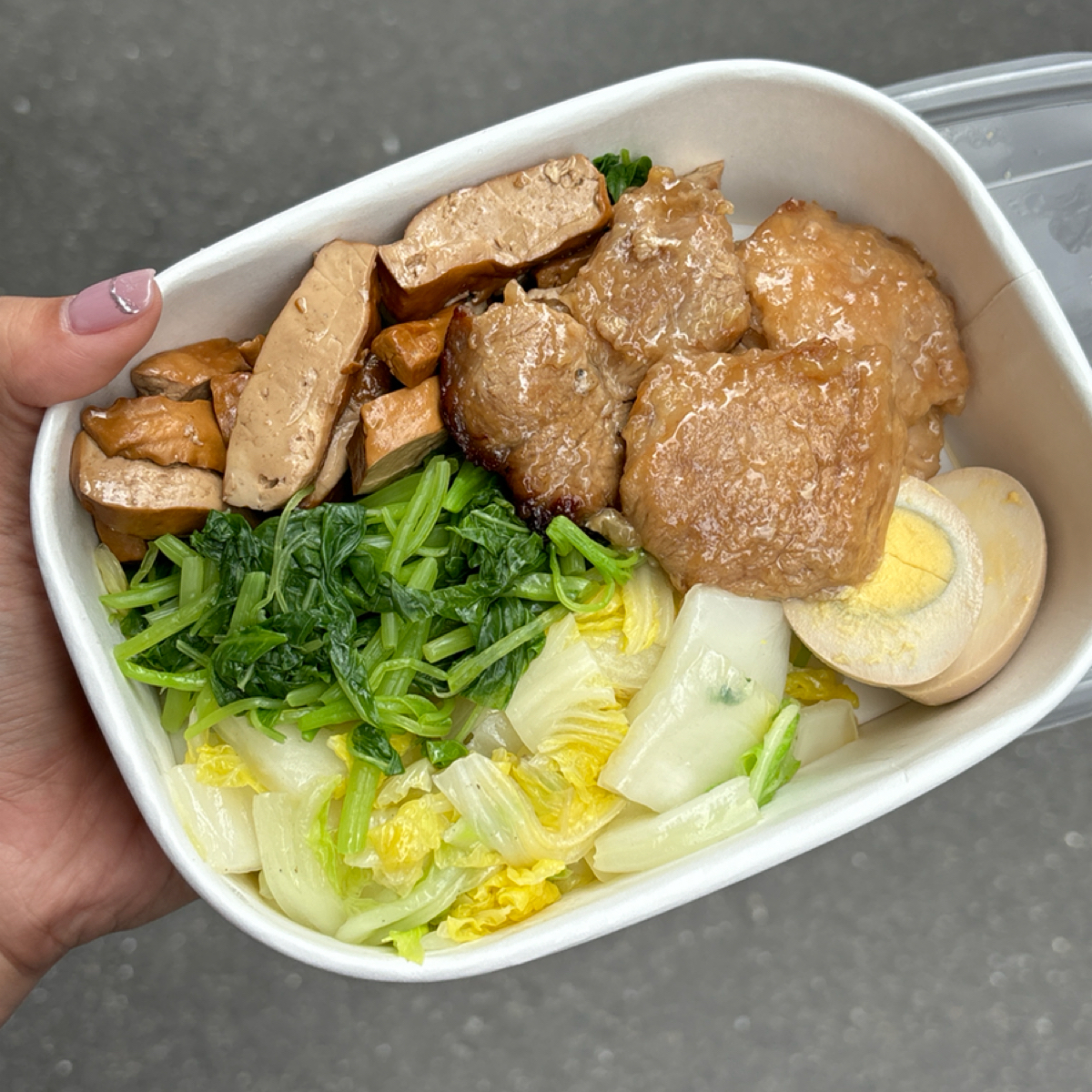 Meal image of 朝餚健康餐盒: 爐烤豬里肌餐盒$130元（不要飯、不要地瓜版本） shot by Sunny吃美食