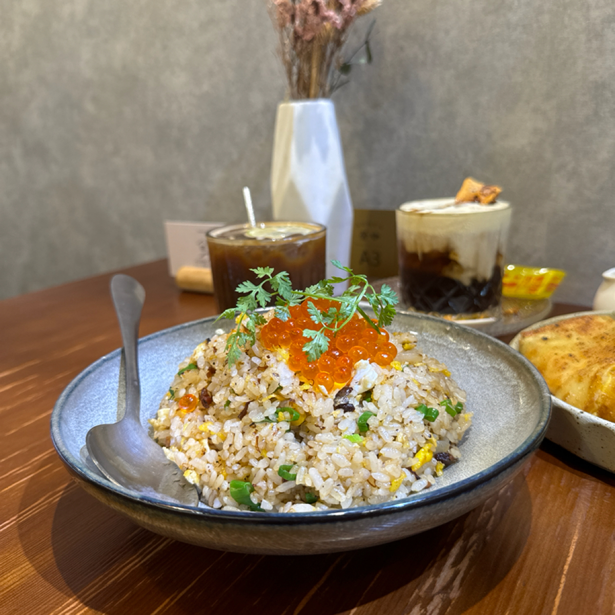 Meal image of LOWCA勞咖早午餐:  shot by 安蕎
