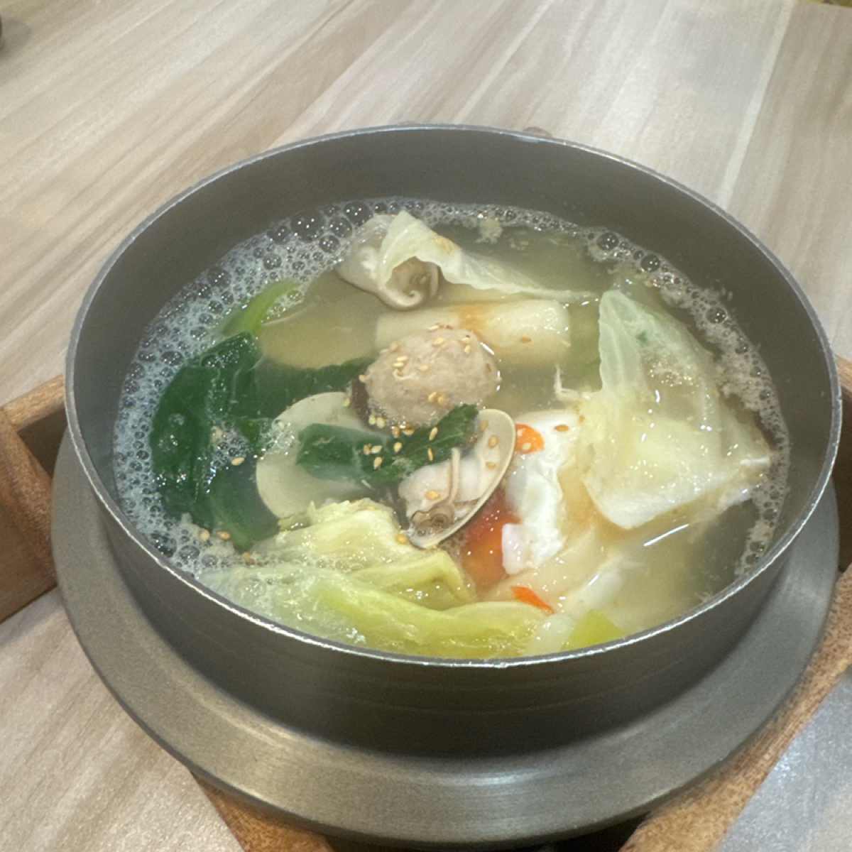 Meal image of 言·午食堂: 鍋燒意麵 shot by 食、動、健康