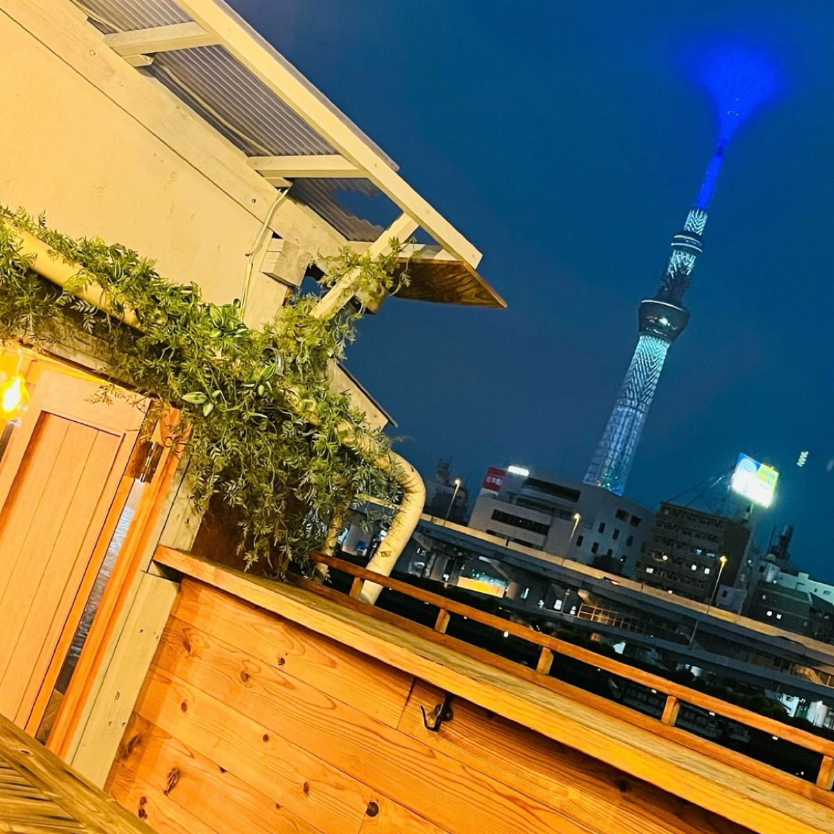 Vibe image of Inf 蔵前店: 内観 shot by はらぺこちゃん