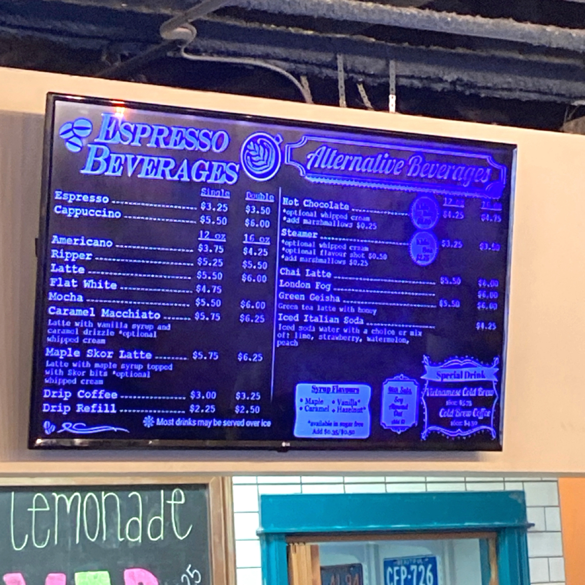 Menu image of Rocky Mountain Bagel Company:  shot by 每個人都在找他的貓