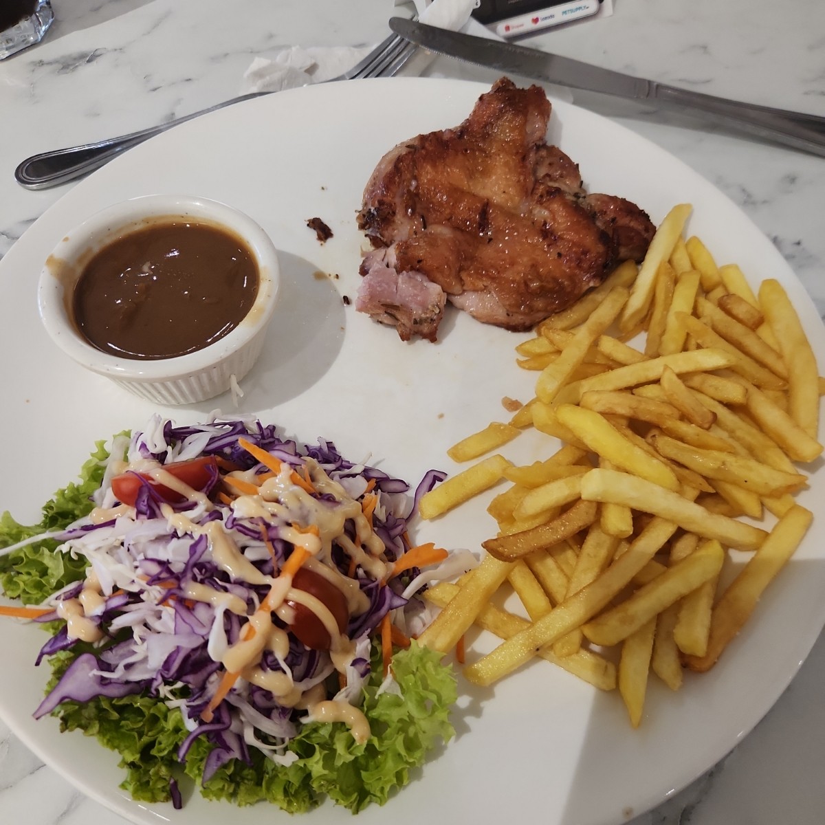 Meal image of Clawset Pet Cafe: Grilled chicken chop - had to cut it open to check shot by blacktaiko