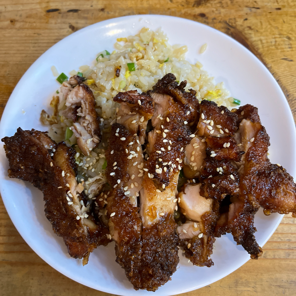 Meal image of 明吉小館: 醬烤去骨雞腿飯$145 shot by 珍珠奶綠