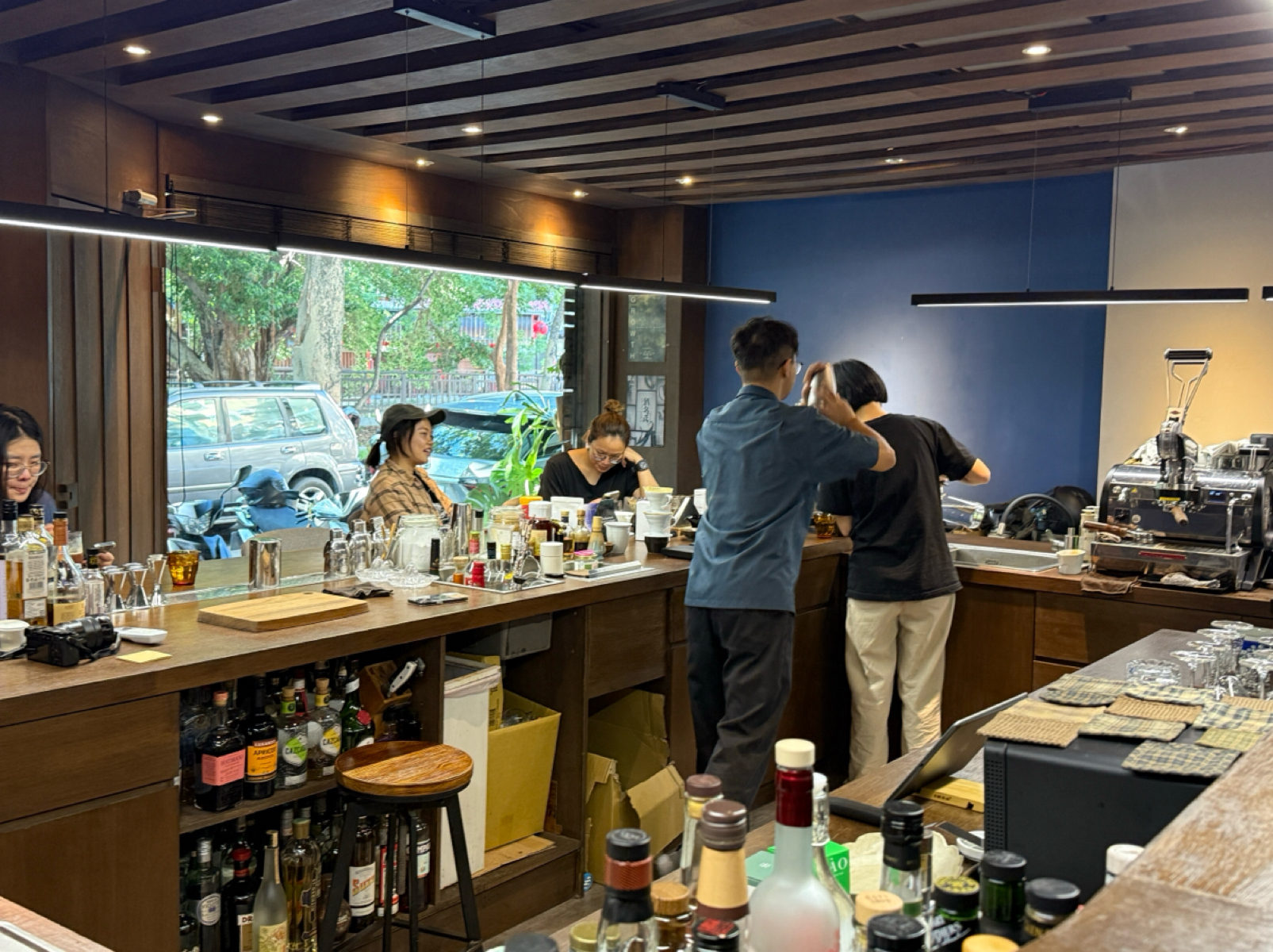 Vibe image of 迴咖啡 CoffeedBack:  shot by 阿波卡
