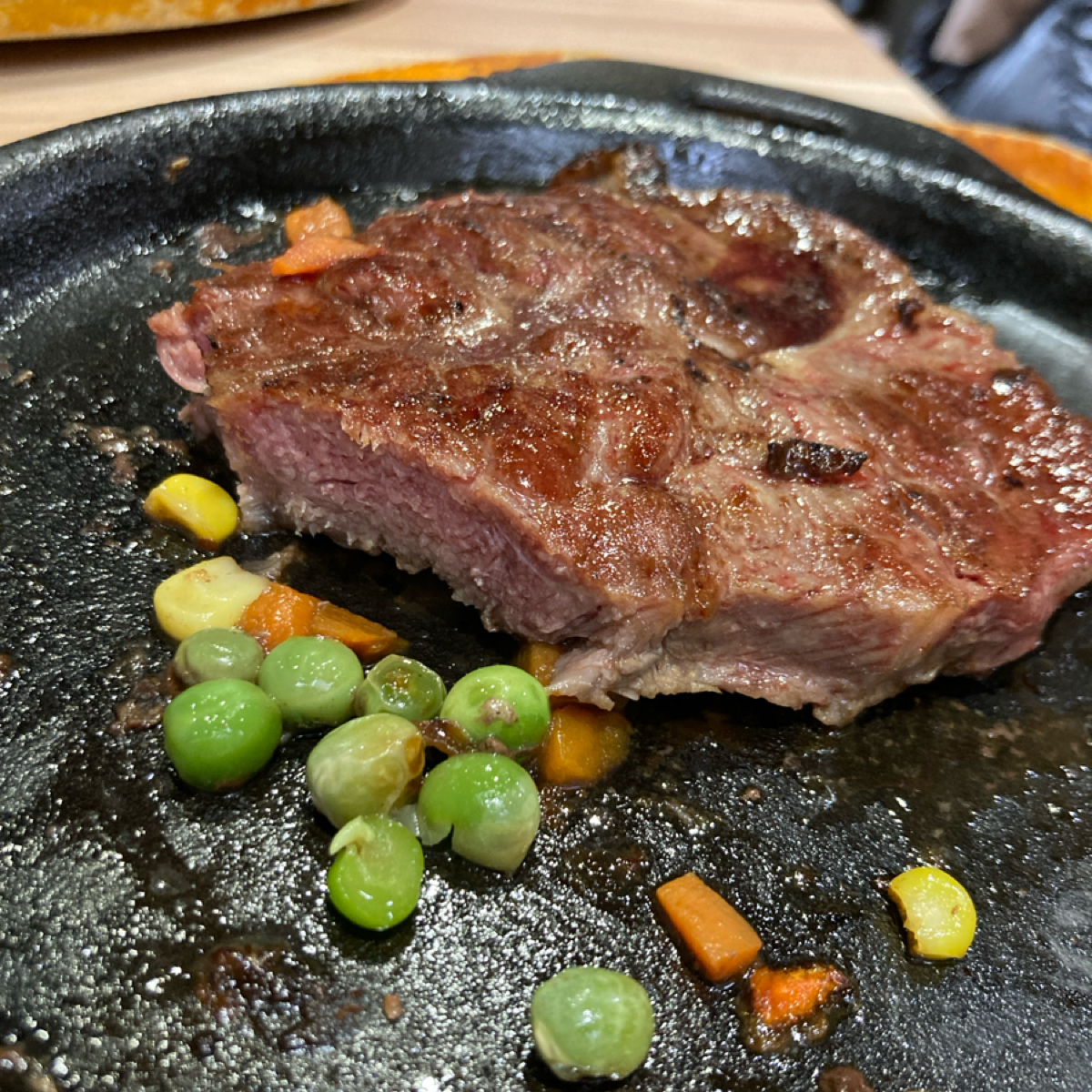 Meal image of 貴族世家mini 大安信義店:  shot by 小蛙