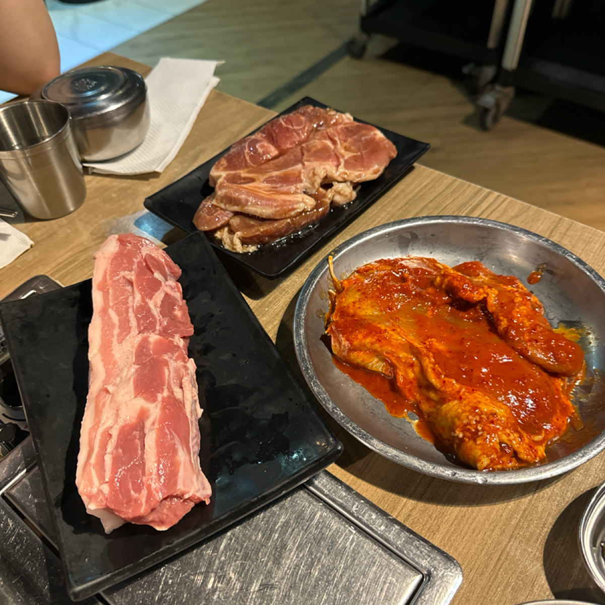 Meal image of 台韓民國 韓式燒肉店: 豬肉+雞肉 shot by 史波蓋提