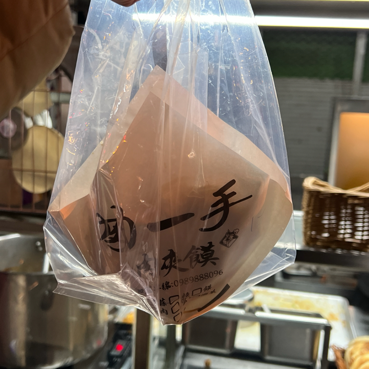 Meal image of 肉一手 肉夾饃 忠孝總店:  shot by LESTER