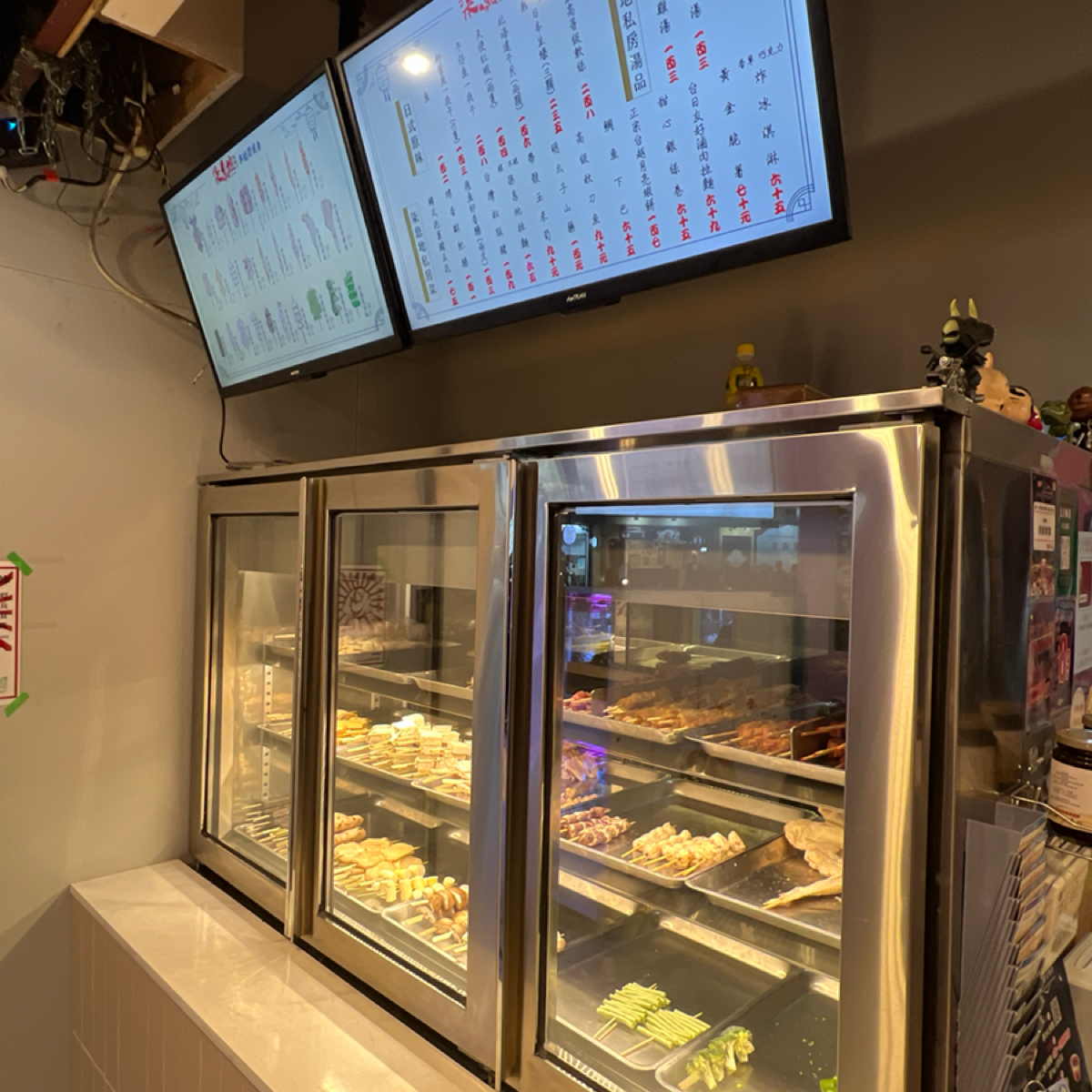 Vibe image of 柒息地串燒居酒屋 逢甲店:  shot by Kevin