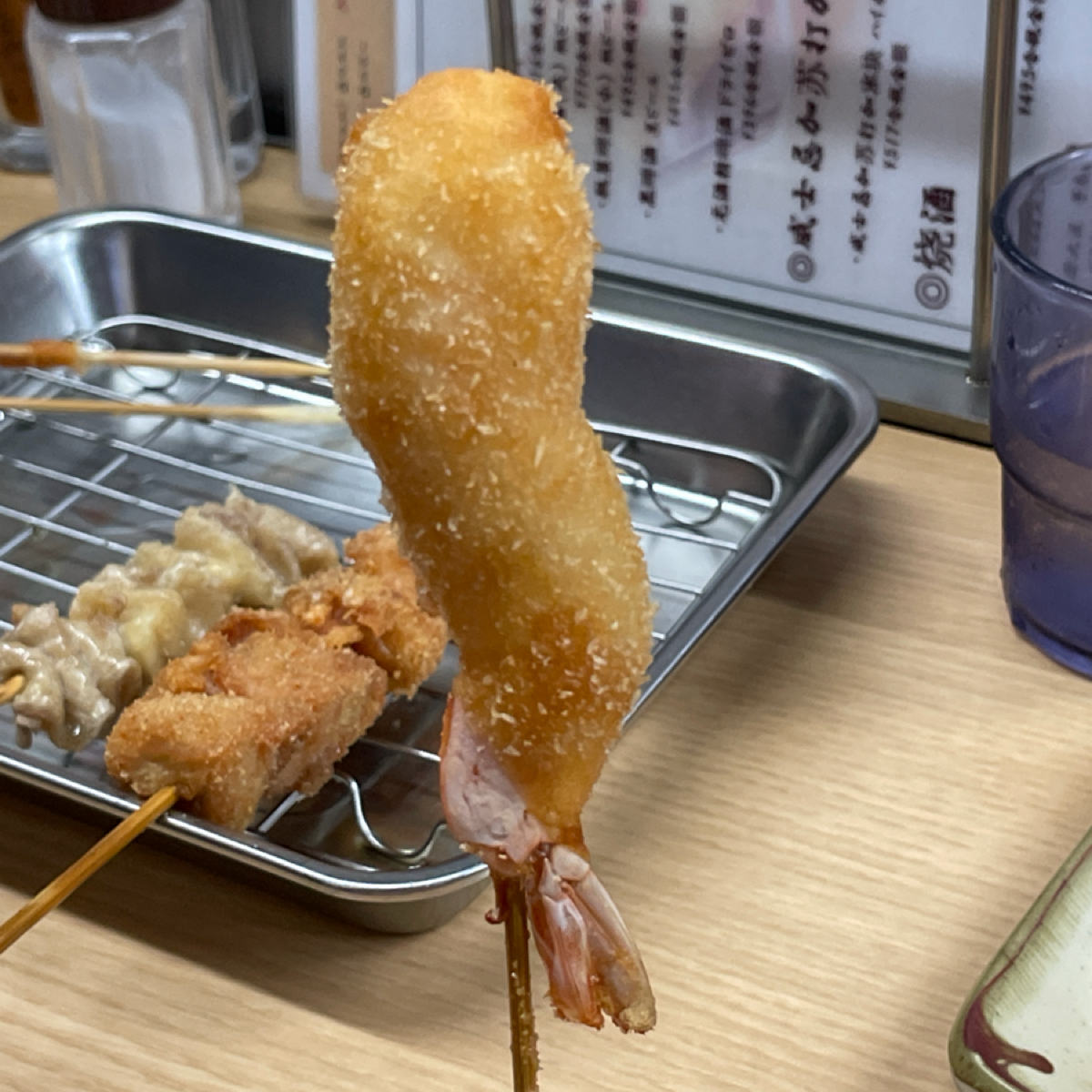 元祖串かつ だるま 新世界総本店 のレストランの写真：炸蝦 byFreddy Liu 