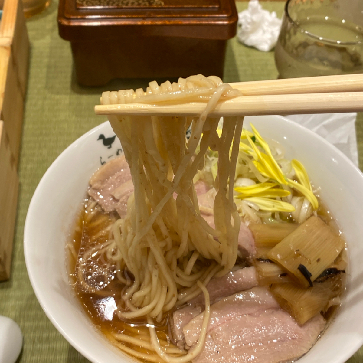 Meal image of らーめん 鴨 to 葱: 麵體是細麵 shot by 阿鈴s食