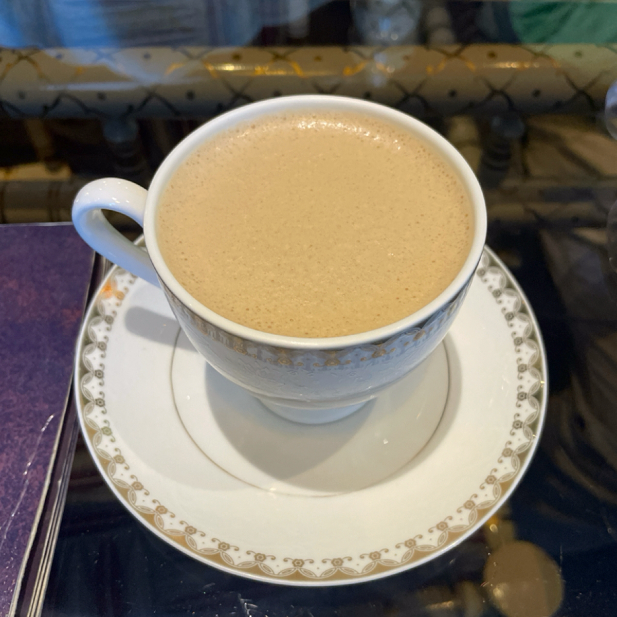 淇理思印度餐廳 崇德店 のレストランの写真：印式熱拉茶（雙人套餐）
單點價 $110

充滿香料的印度拉茶令人期待！
香料味不會很重，但啜飲慢品 by一刻又一嗑 
