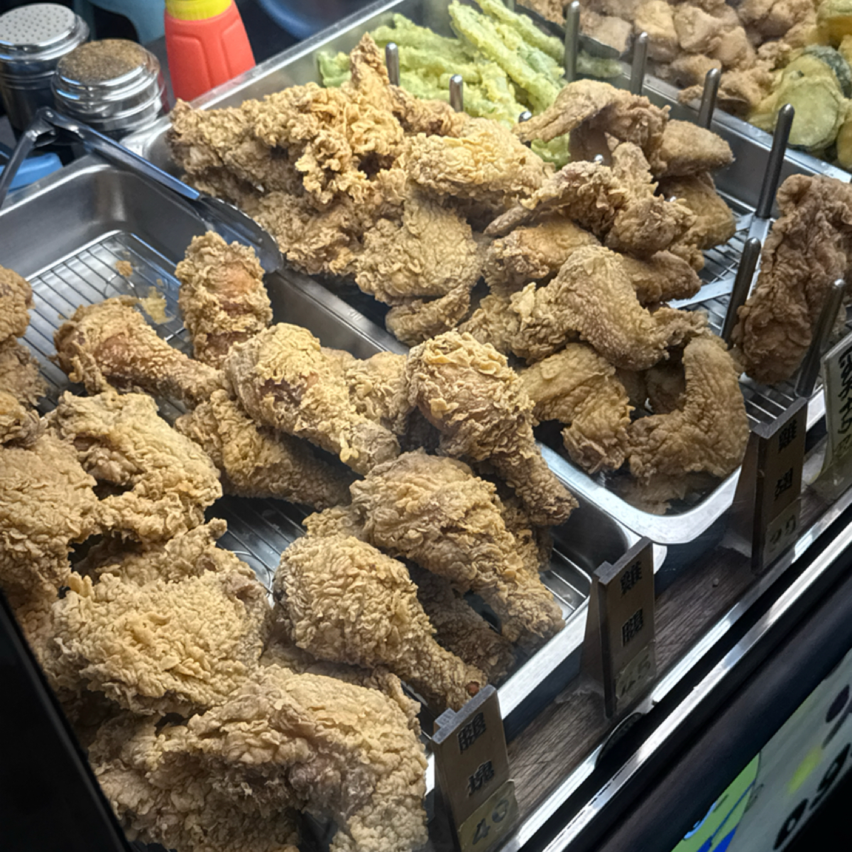 卡脆炸雞王 的餐點圖片： 由狼狼💠阿貓 拍攝