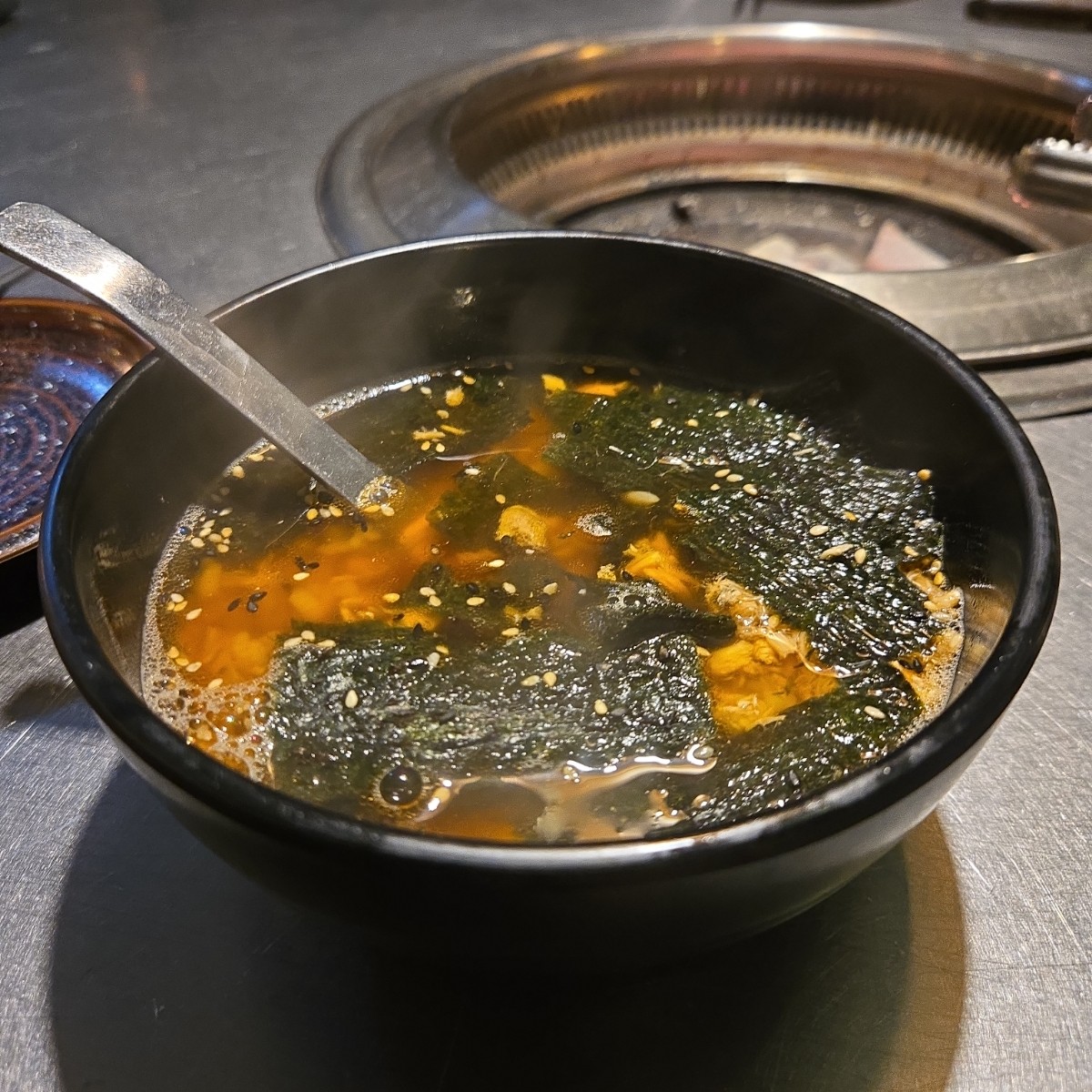 Meal image of 新橋燒肉屋 府後店: 鮭魚茶漬飯 shot by 佩佩不是佩佩豬
