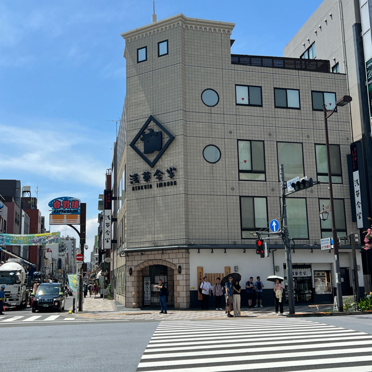 浅草今半 国際通り本店 の雰囲気の写真： byLESTER 