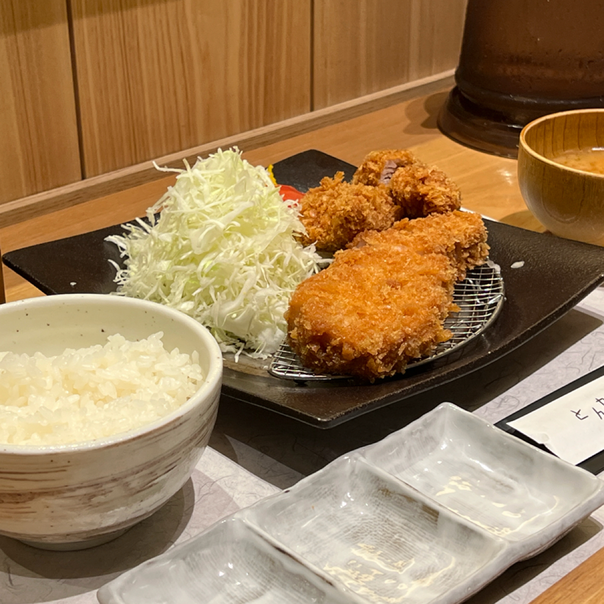 とんかつ河むら 麻布台ヒルズ店 のレストランの写真：Mixed Tonkatsu two ¥2600
(Deep fried pork loin&amp; fi by七咪 