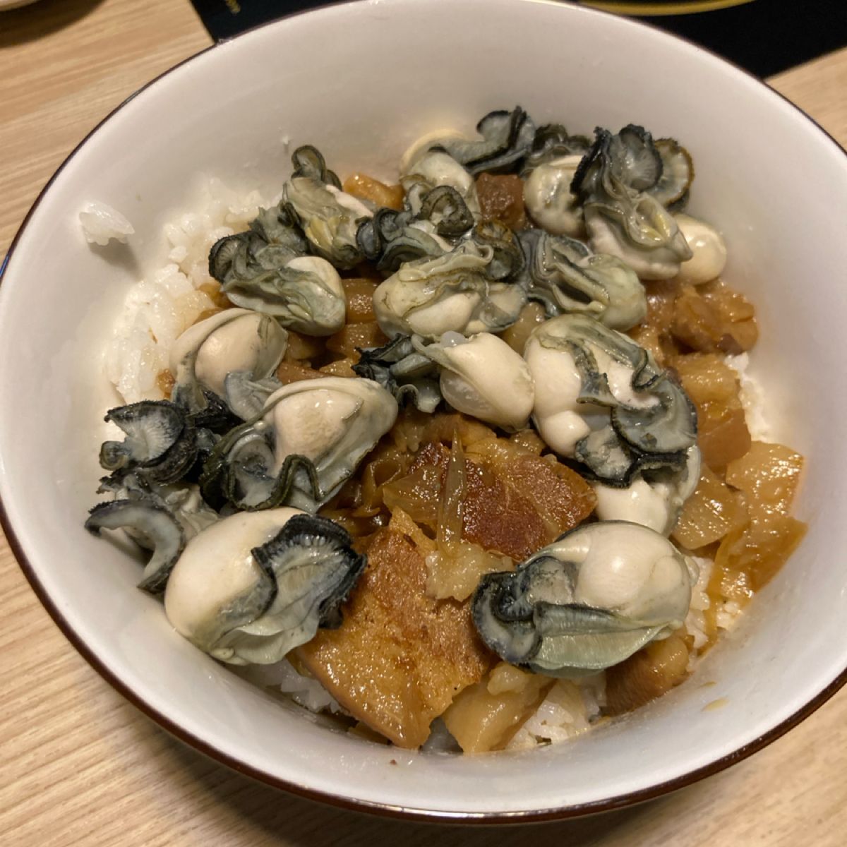 Meal image of 府城鮮漁料理: 蚵仔滷肉飯$110 shot by 小蛙