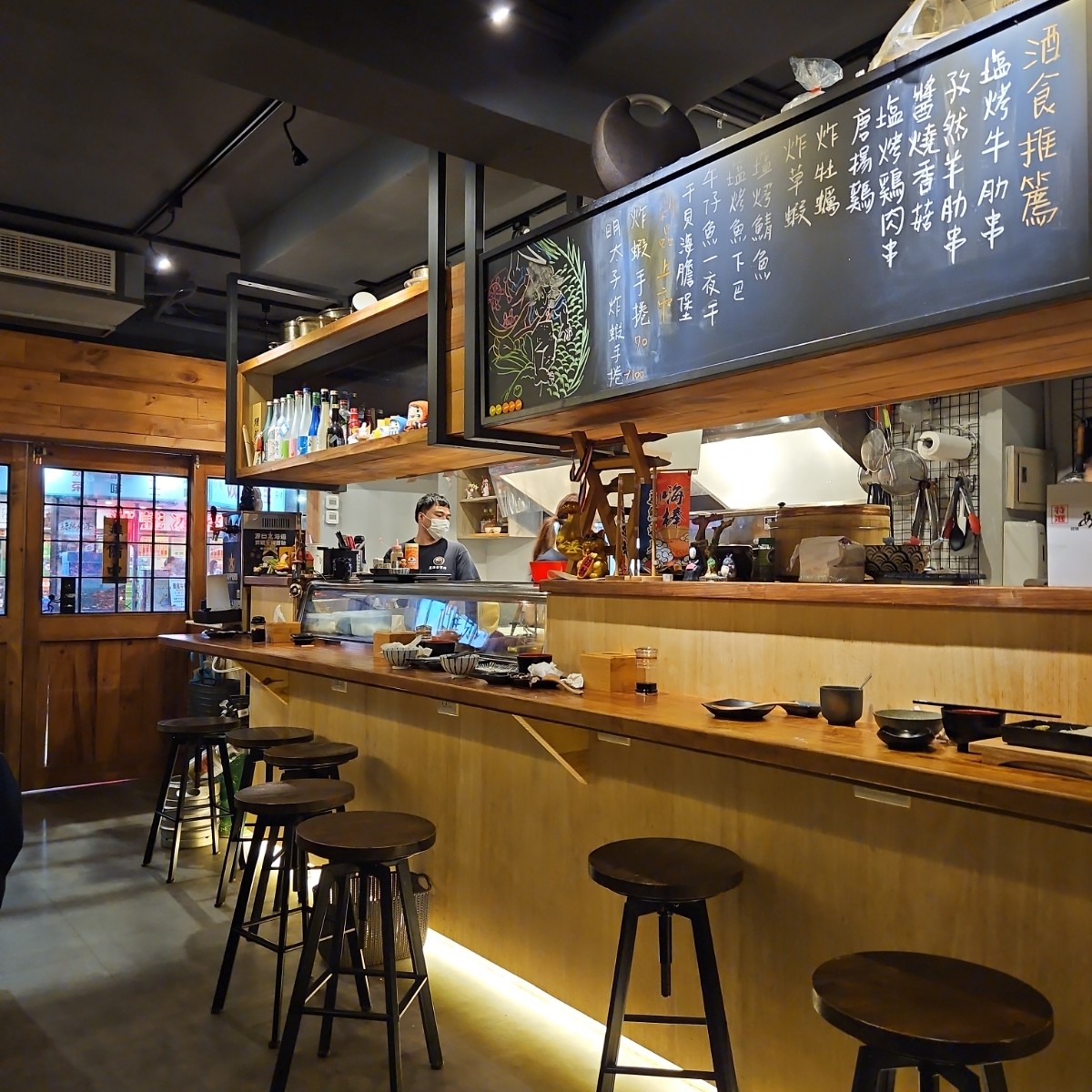 星海食事所 的外觀氛圍圖片：店內 由Wumei 拍攝