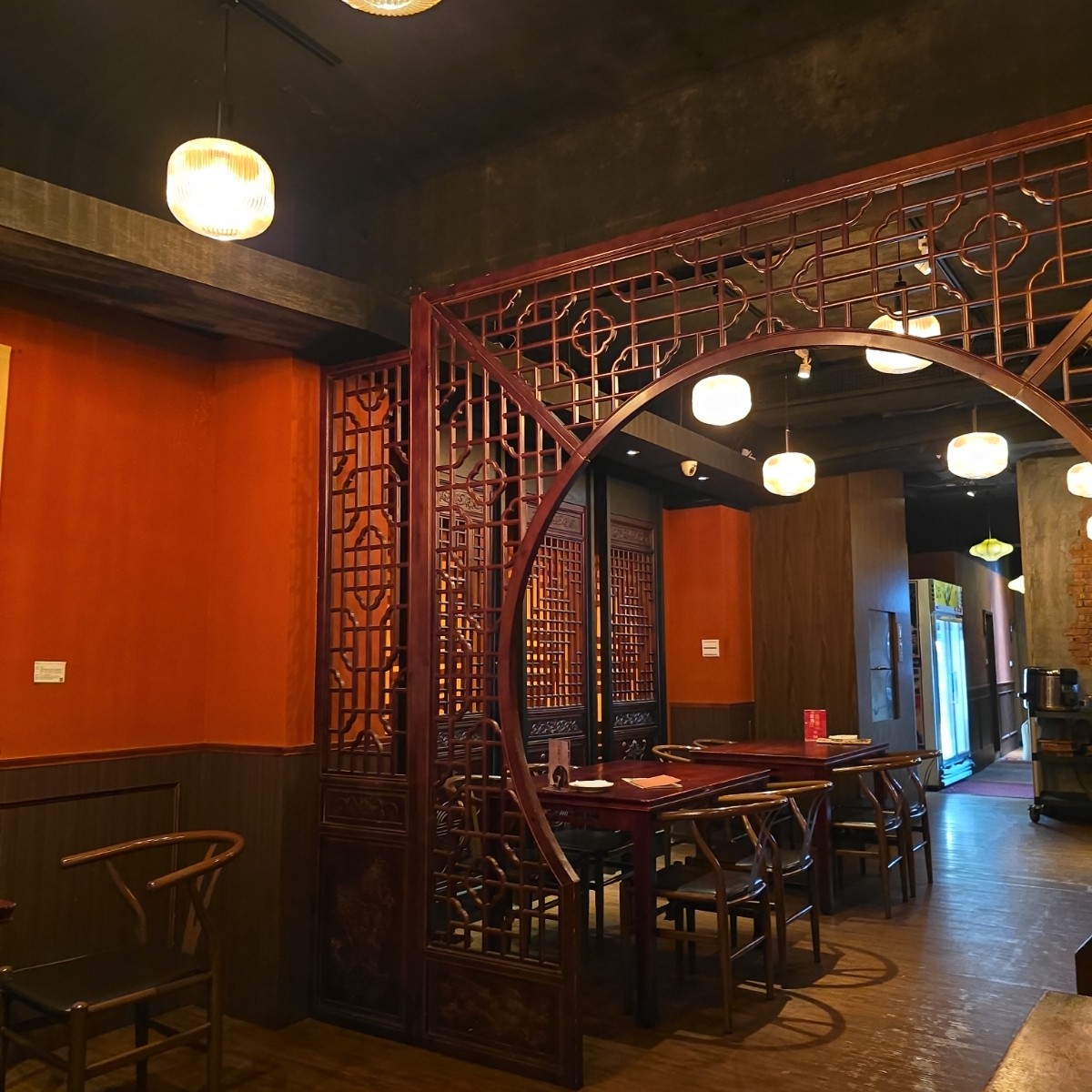 Vibe image of 青樓中式餐酒館: 店內一隅 shot by 永遠的新手