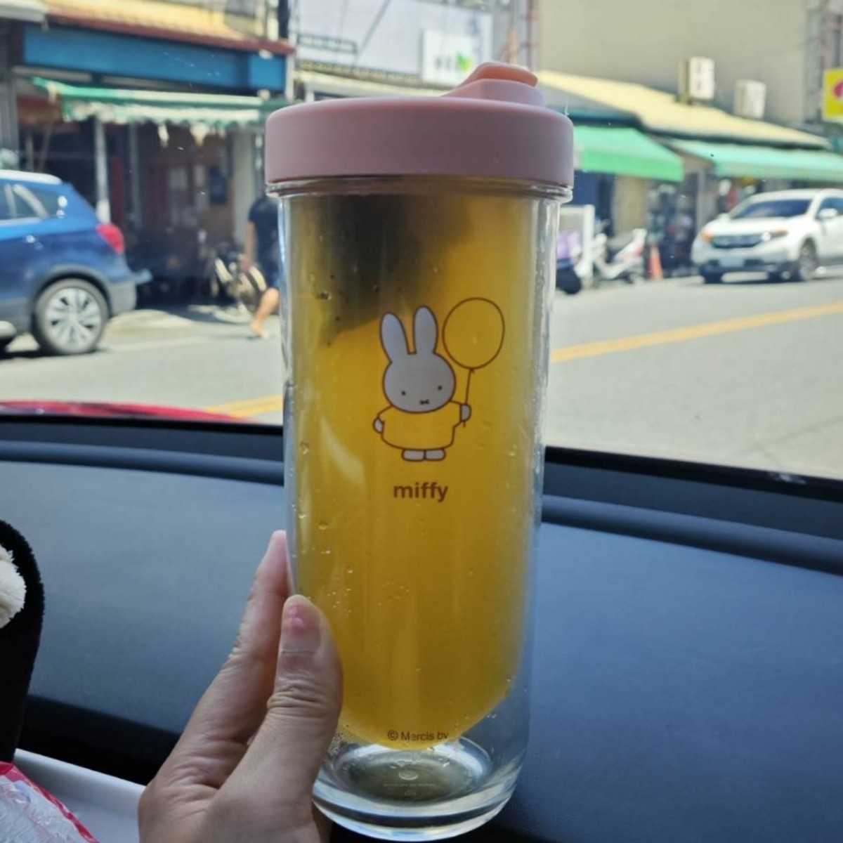 鮮茶道 花蓮玉里店 のレストランの写真：這個比較看得出來是有茶包的~ by美食玩很大 