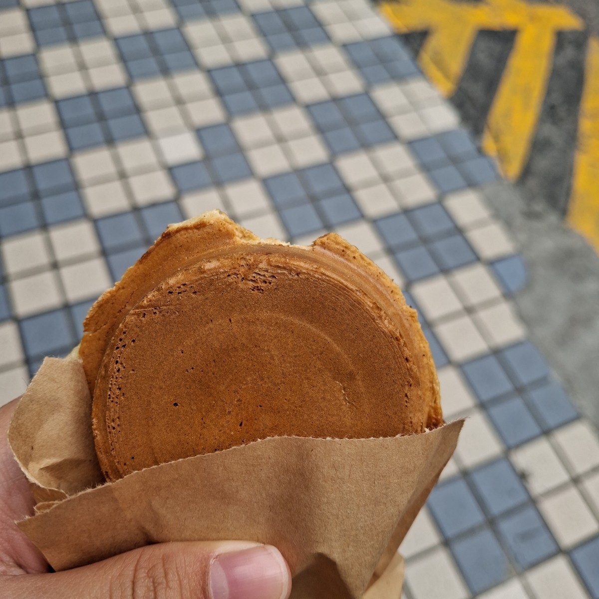 Meal image of 小時候紅豆餅 中山店: 給大家看看車輪餅的大小(๑•̀ᄇ•́)و ✧ shot by 美食肥之豬