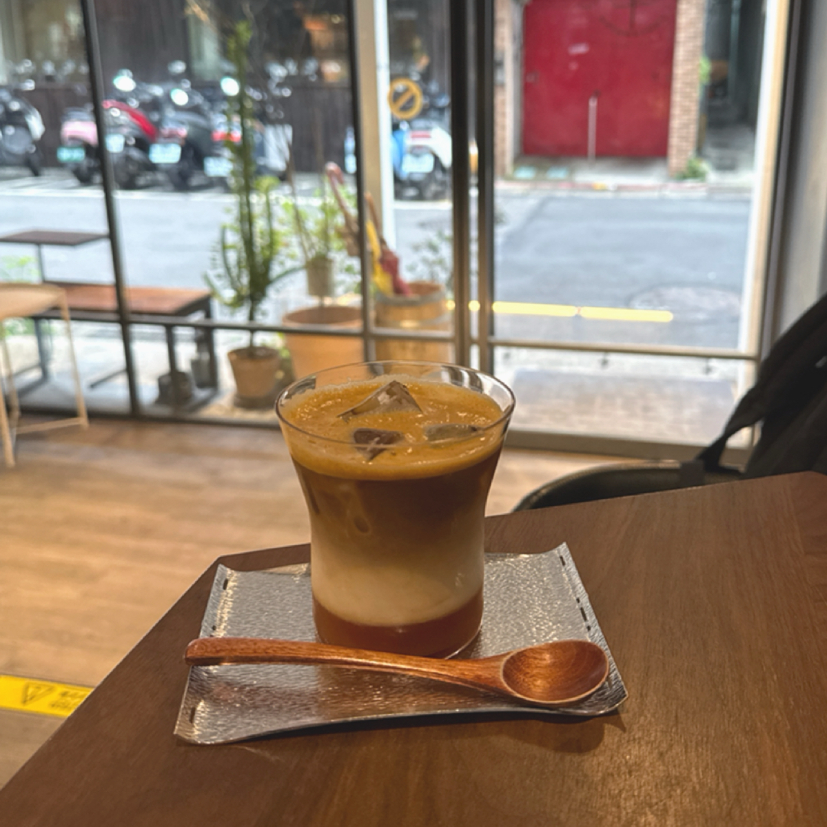 Coffee Underwater のメニューの写真：琥珀 byJacker 