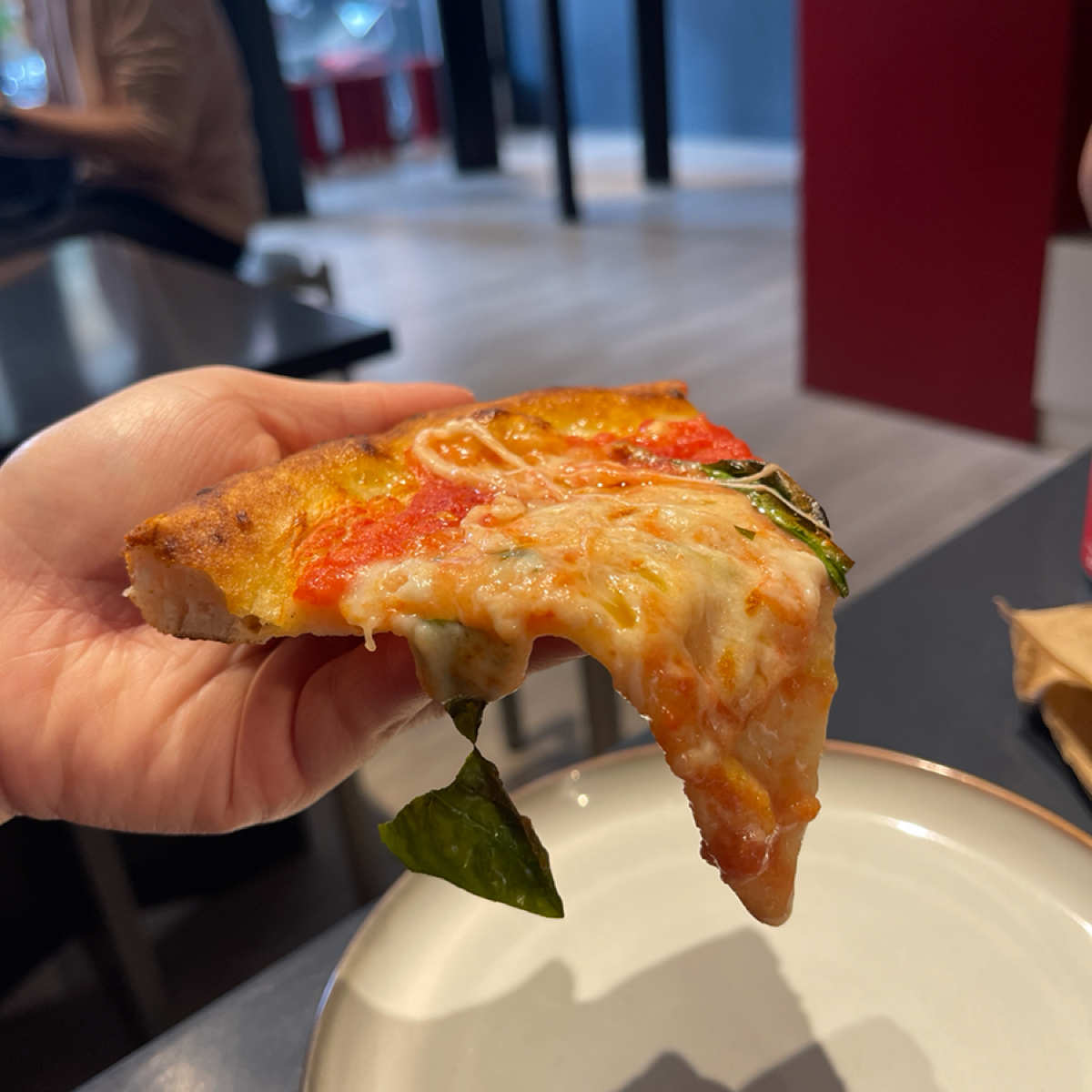 Pizza Round比薩斜躺 のレストランの写真： by雜學生-吃點什麼 