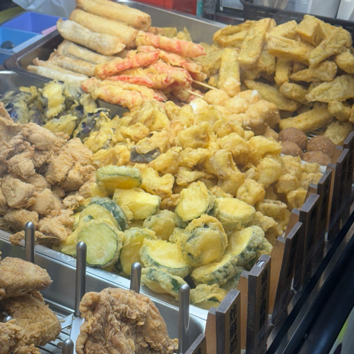 卡脆炸雞王 的餐點圖片： 由狼狼💠阿貓 拍攝