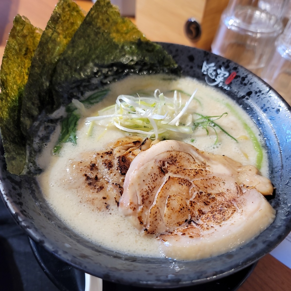 隱家拉麵 赤峰店 のレストランの写真：$220 豚骨醬油拉麵 by我愛說實話 
