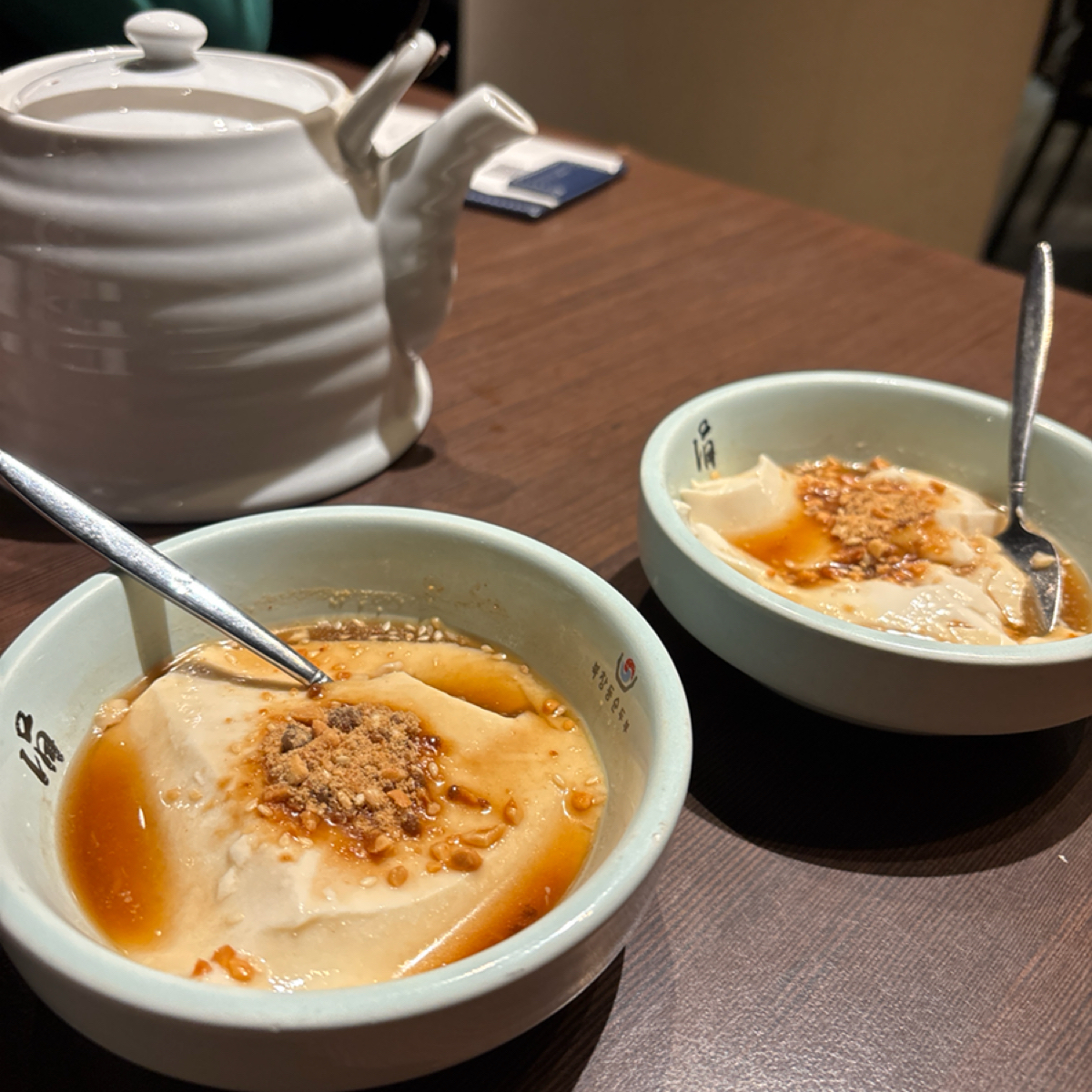 涓豆腐 高雄巨蛋店 のレストランの写真： by好吃嗎 