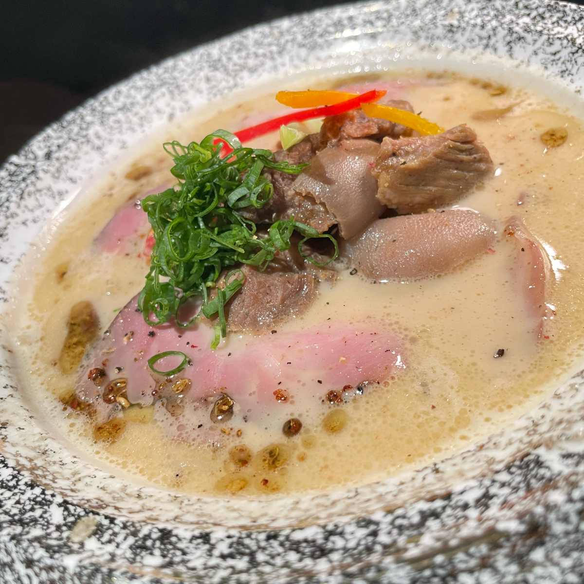 麒麟創作拉麵坊 のレストランの写真： byDixon 