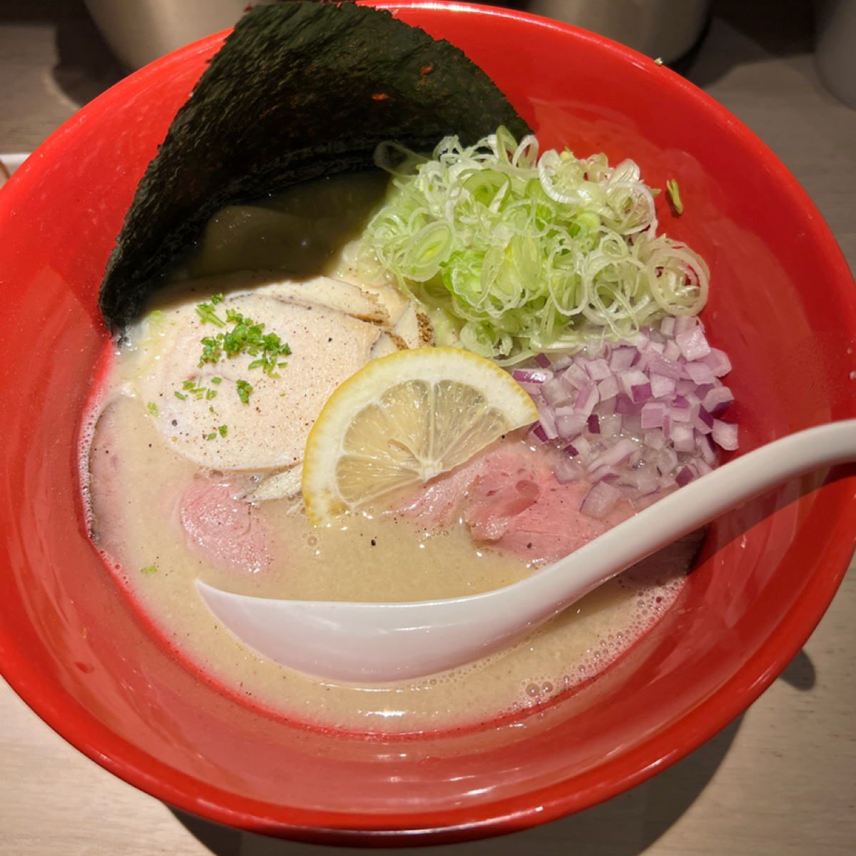 雞吉君拉麵 西門店 のレストランの写真： byWill 