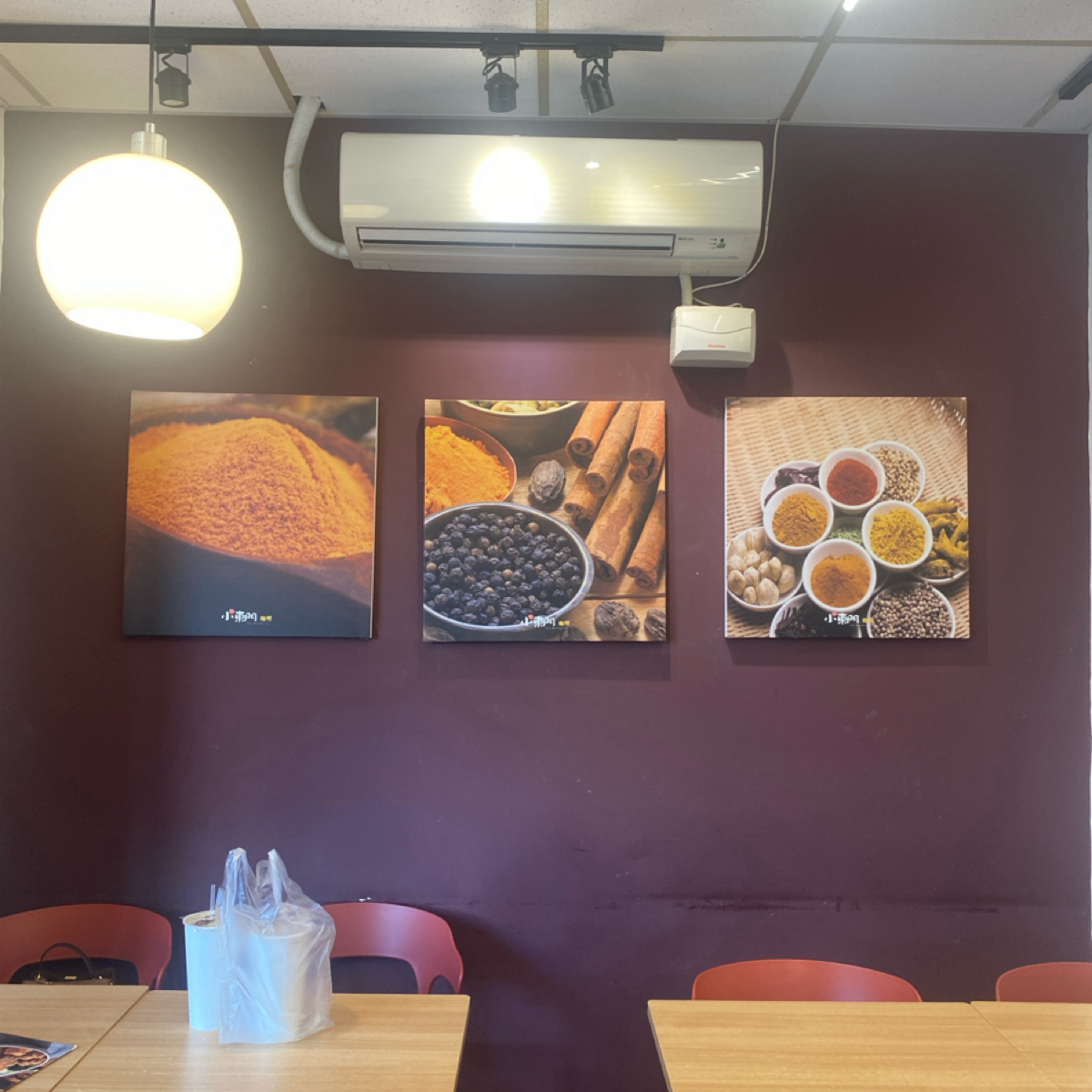 Vibe image of 小東門咖哩 (鳳山青年店):  shot by 愛吃肉肉