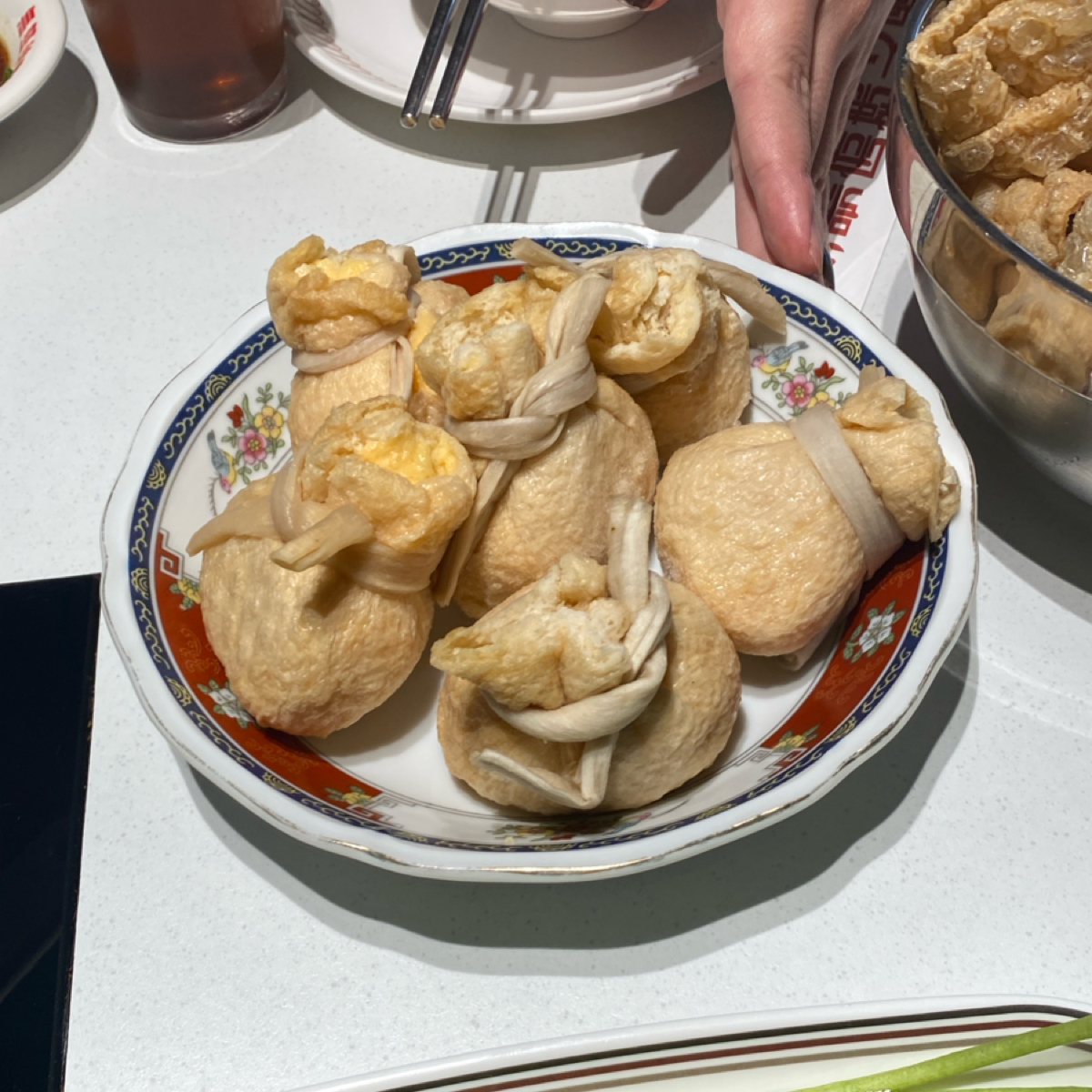 Meal image of 無雙號麻辣火鍋: ▪️飛魚卵福袋 $130 shot by 阿鈴s食