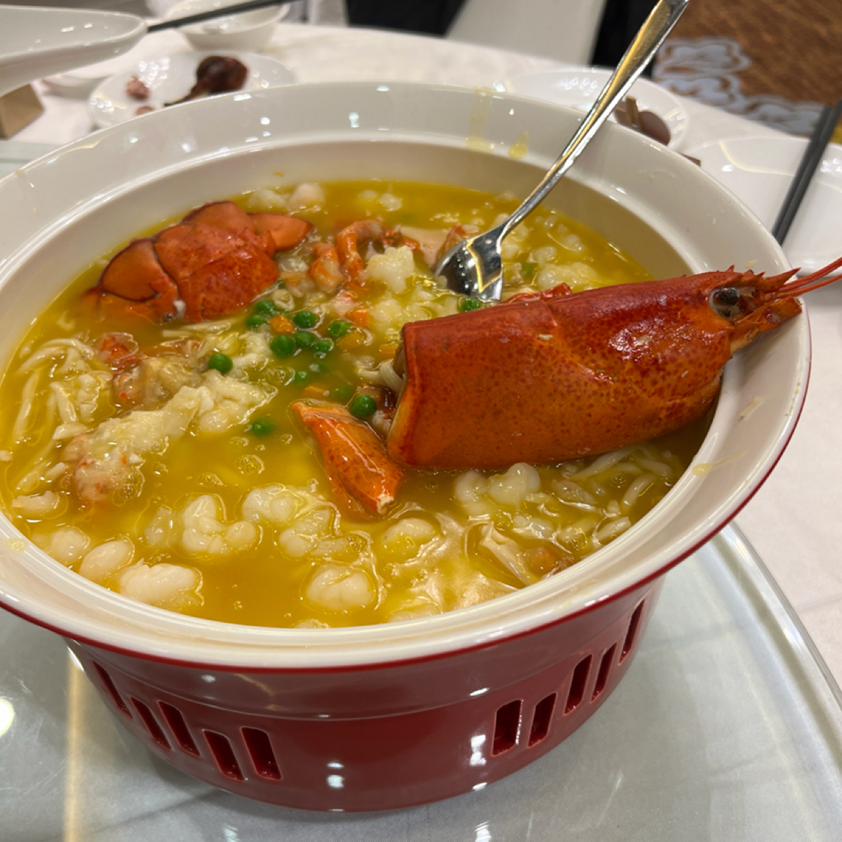 新华宾馆 のレストランの写真： by動吃動吃動吃 