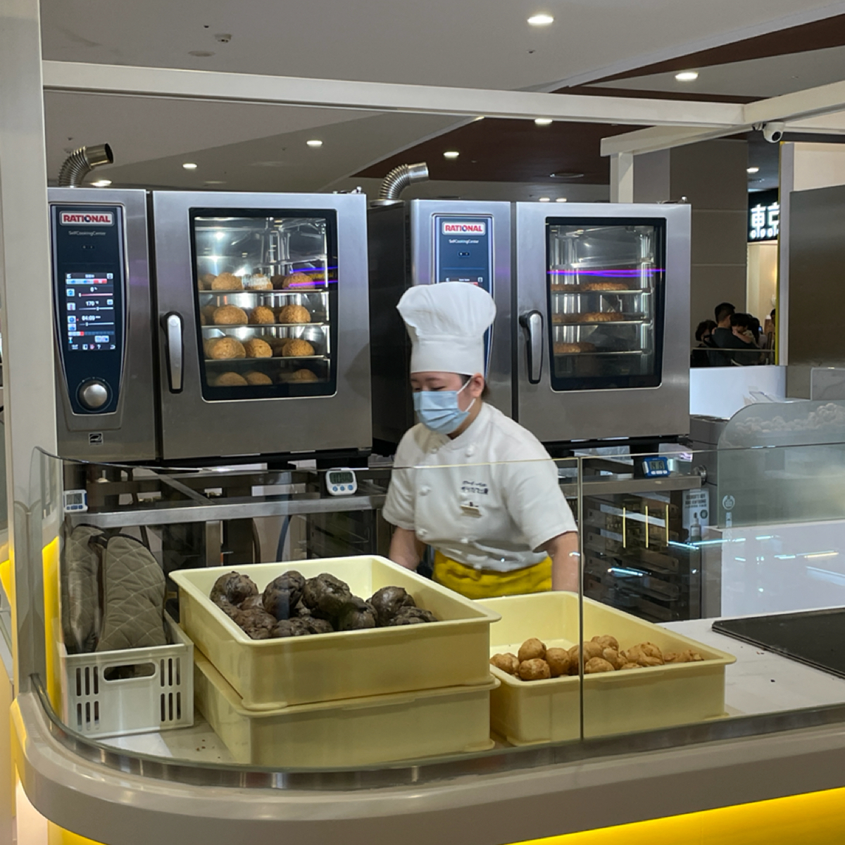 beard papa&#39;s日本No.1泡芙品牌 三井OUTLET台中港店 の雰囲気の写真： byHIH J 